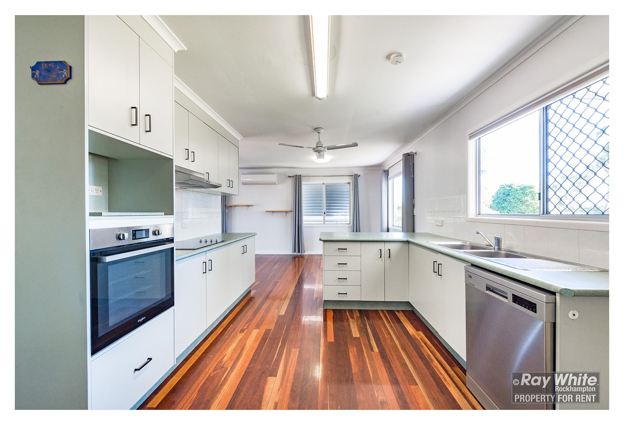 302 Kime Street, Koongal, QLD 4701