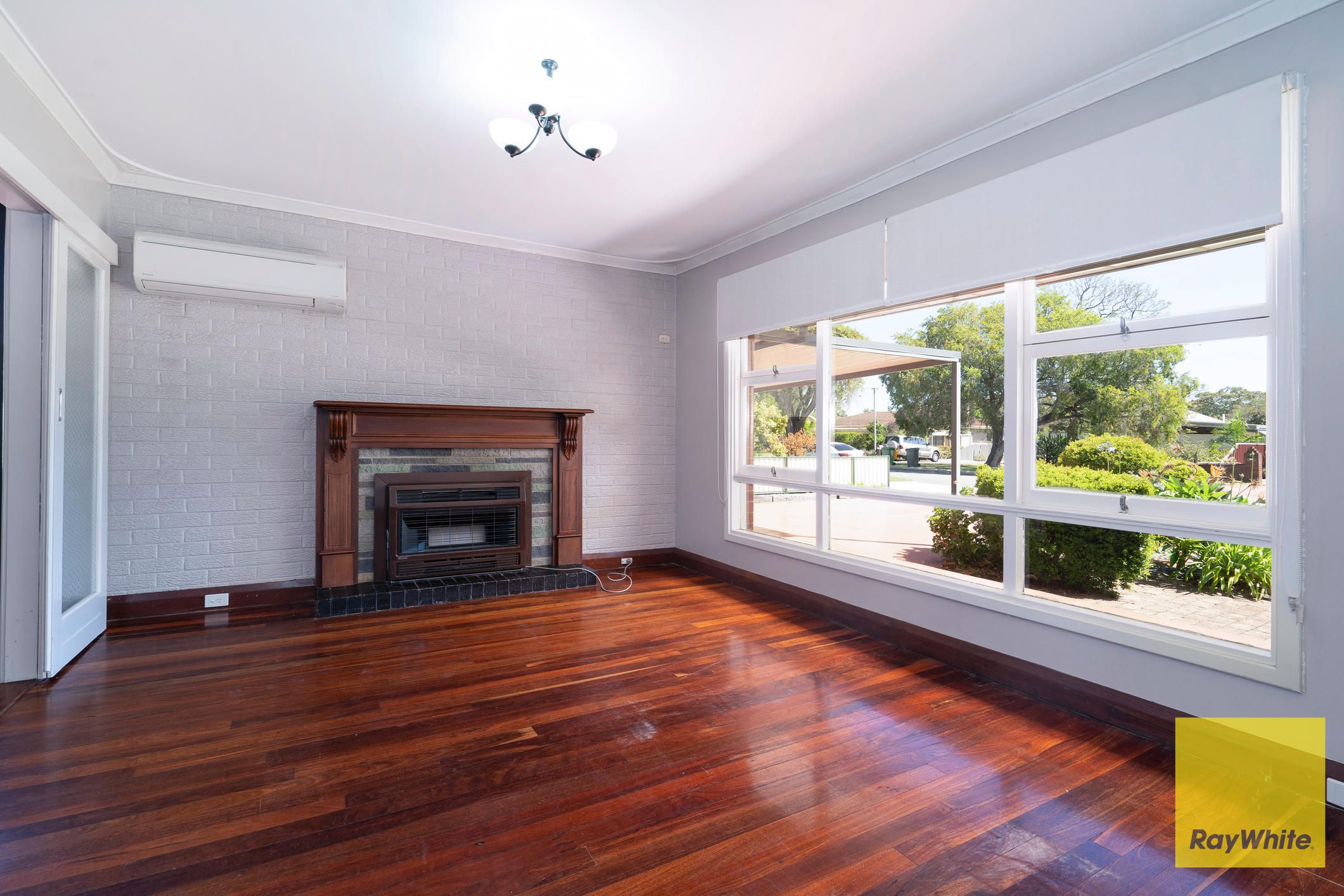 3 Pendeen Street, Cloverdale, WA 6105