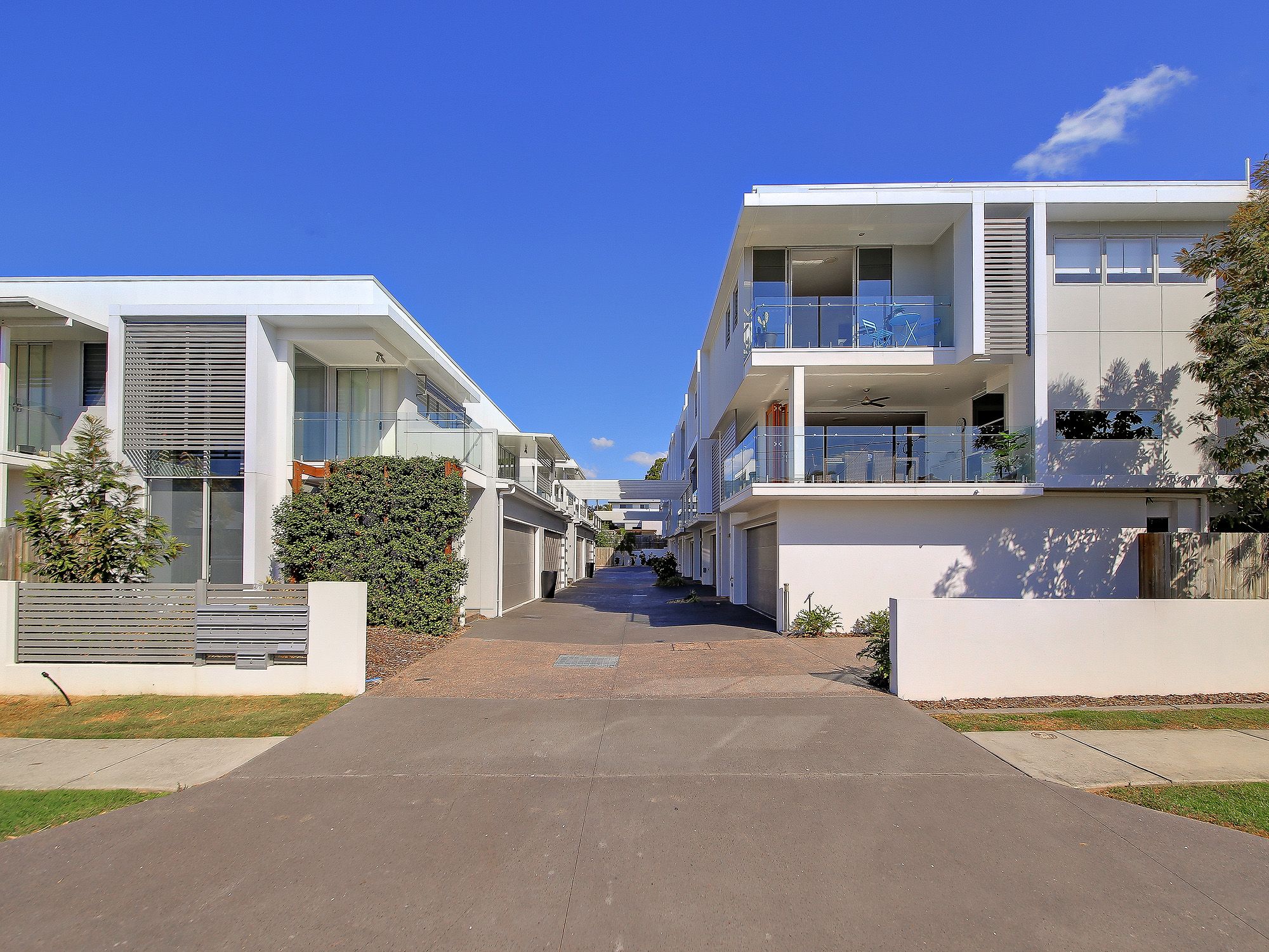97 Baringa Street, Morningside QLD 4170
