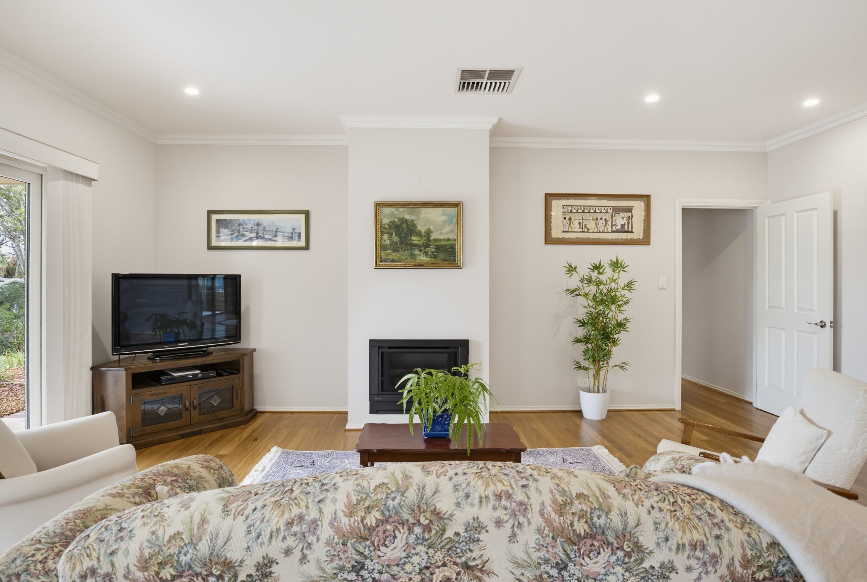 15 Norman Avenue — photo 5 of 30