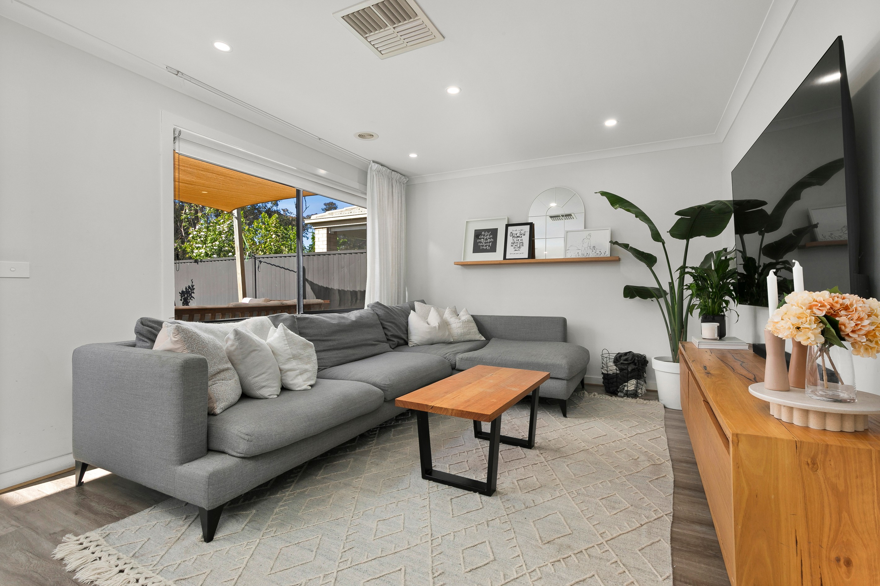 10 Rihanna Street, Greenvale, VIC 3059