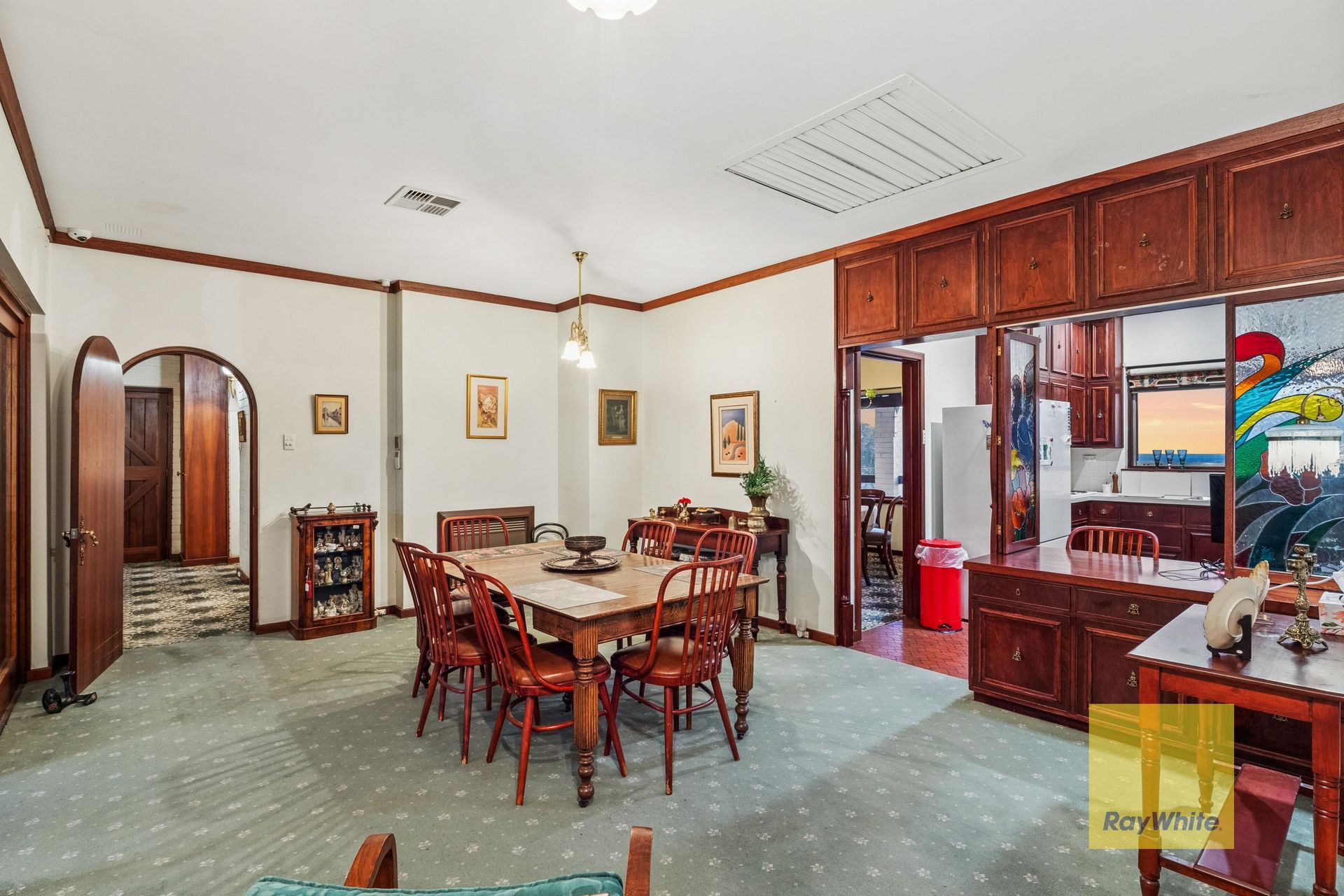 7 Faye Crescent — photo 13 of 30