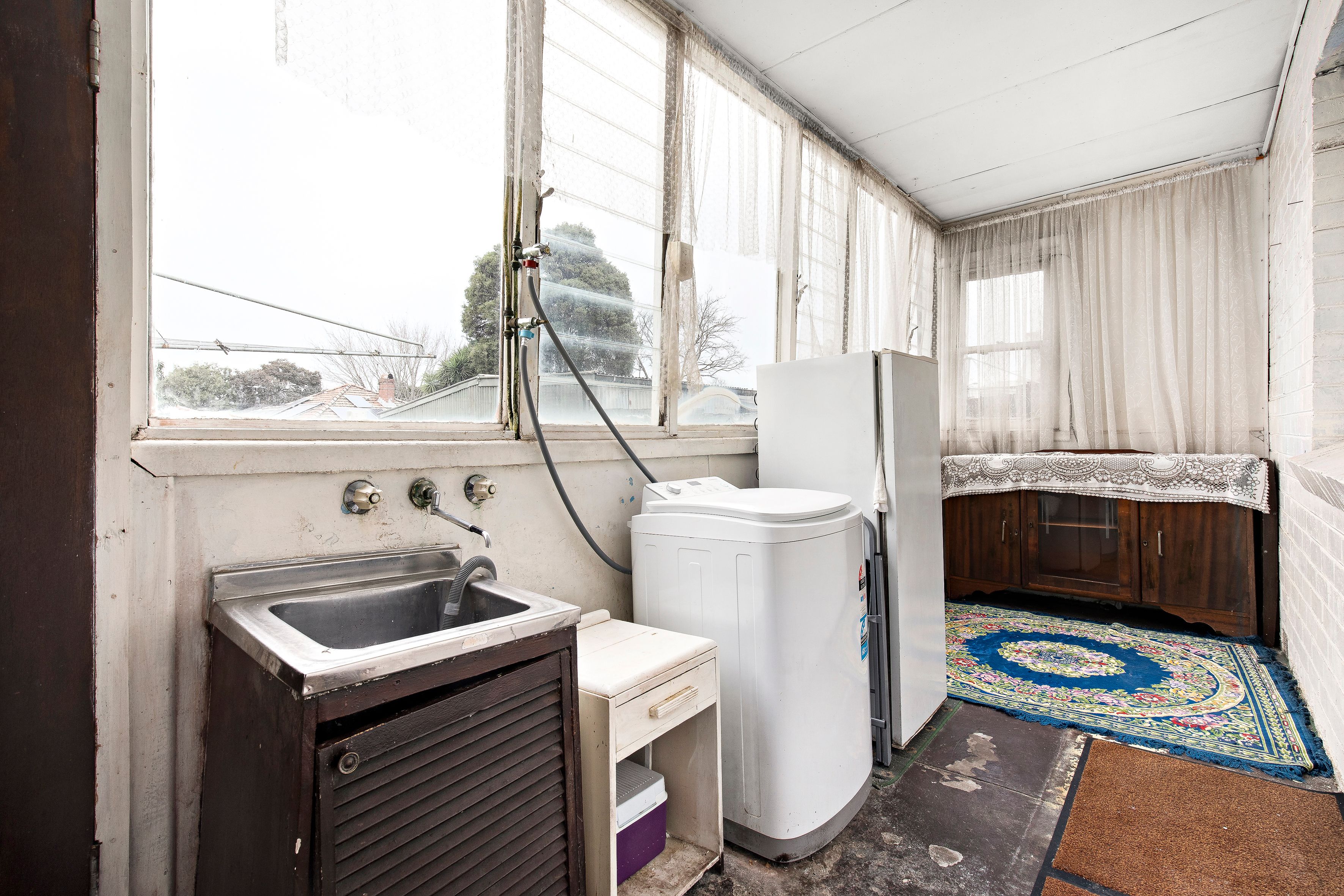 12 Ryan Street — photo 9 of 11