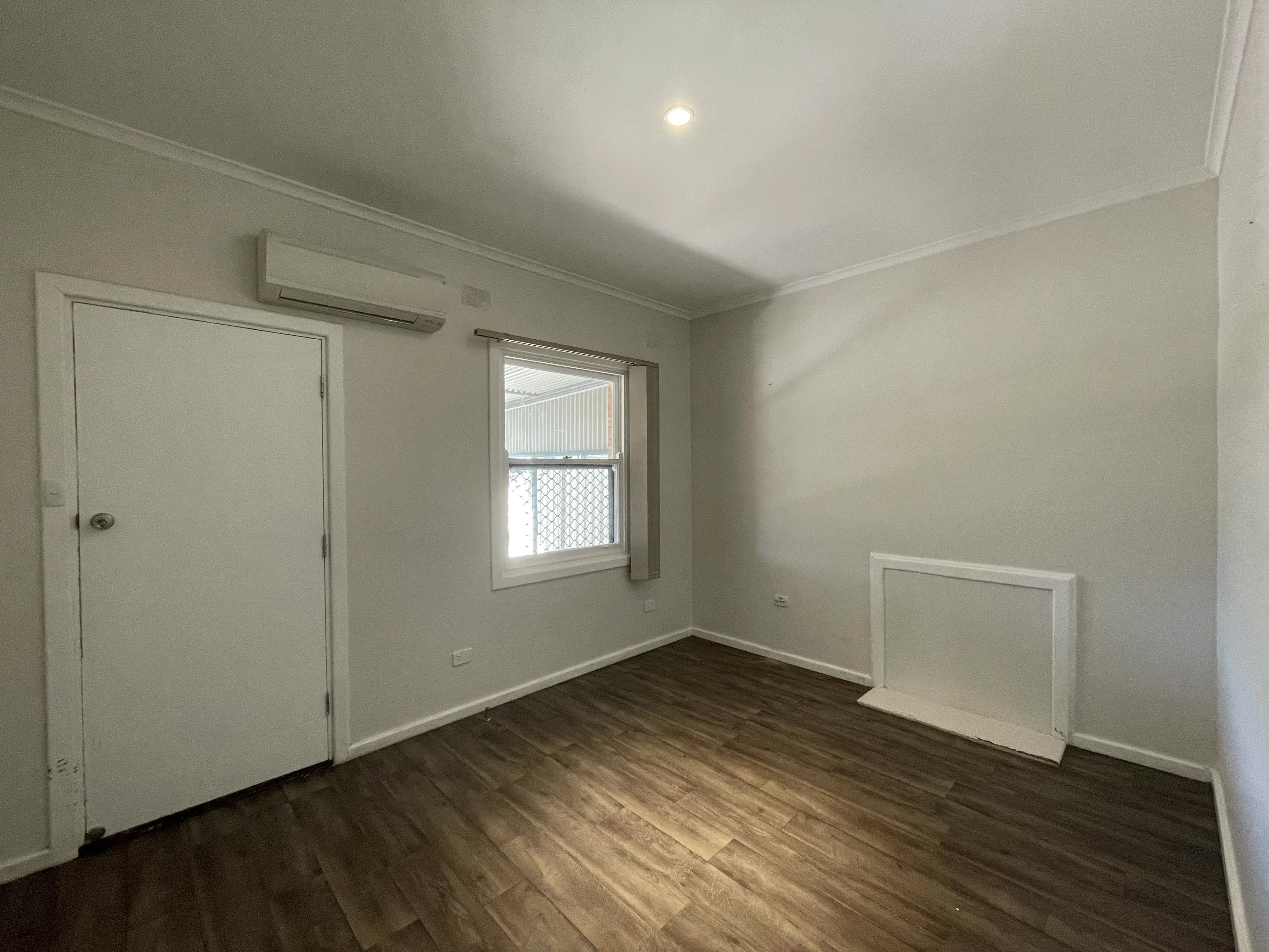 47 Gordon Street — photo 3 of 14
