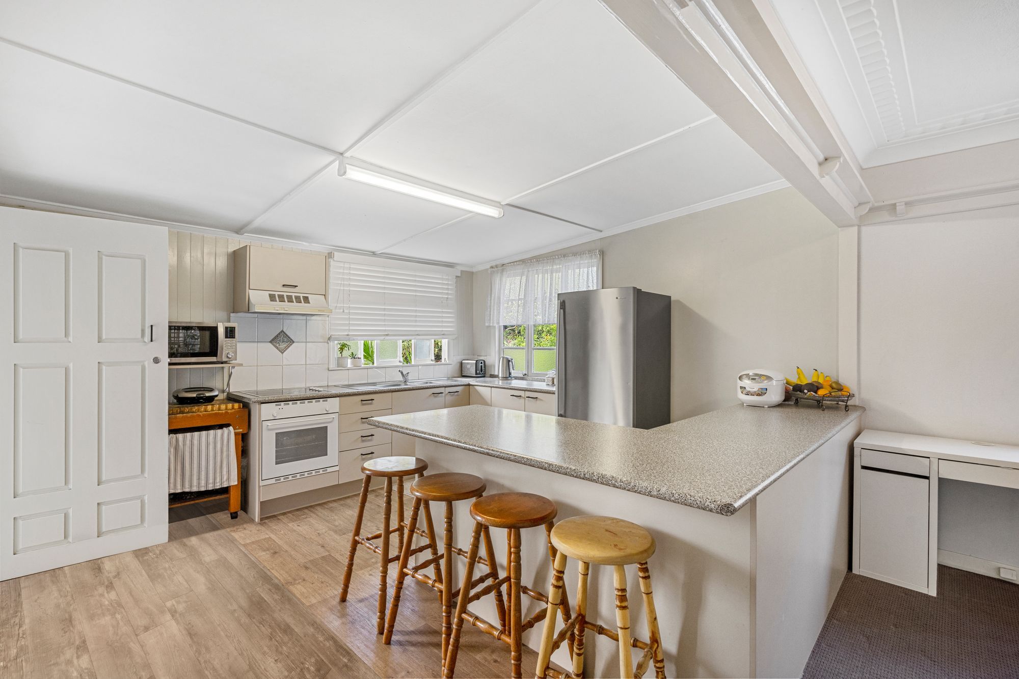 164 Birdwood Road, Holland Park West, QLD 4121