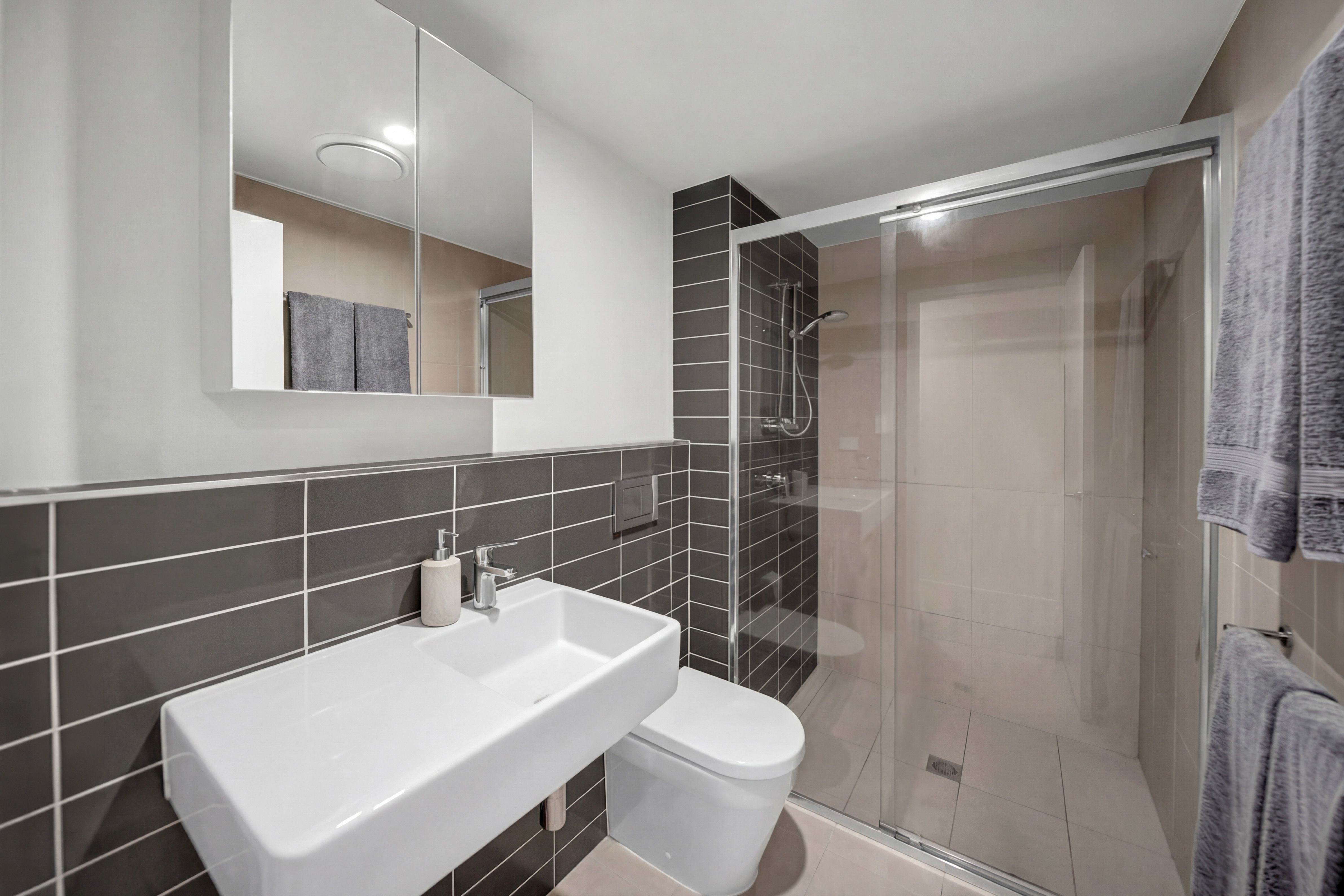 505/17-19 Kurilpa Street — photo 11 of 14