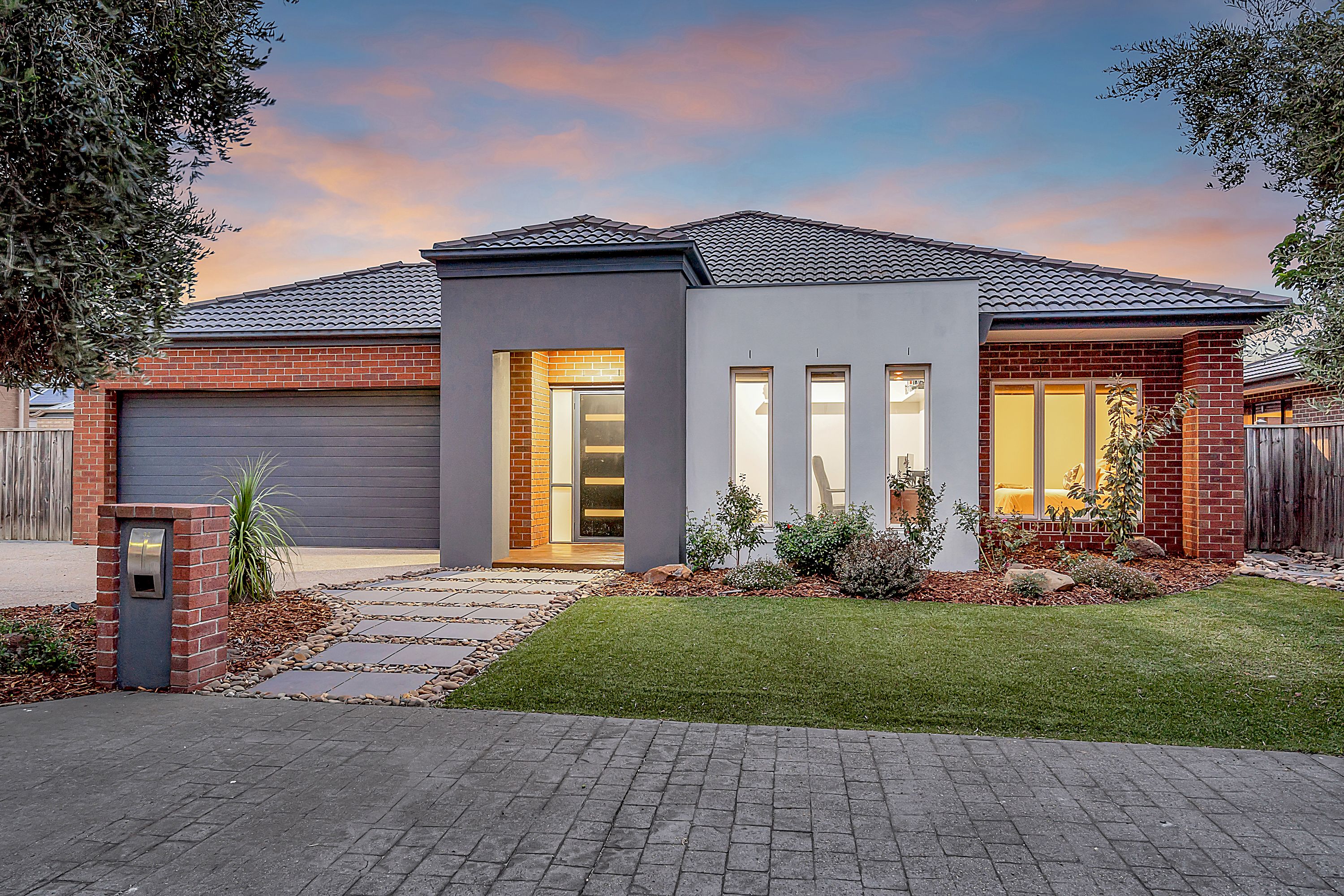 32 Taransay Way, Craigieburn, VIC 3064