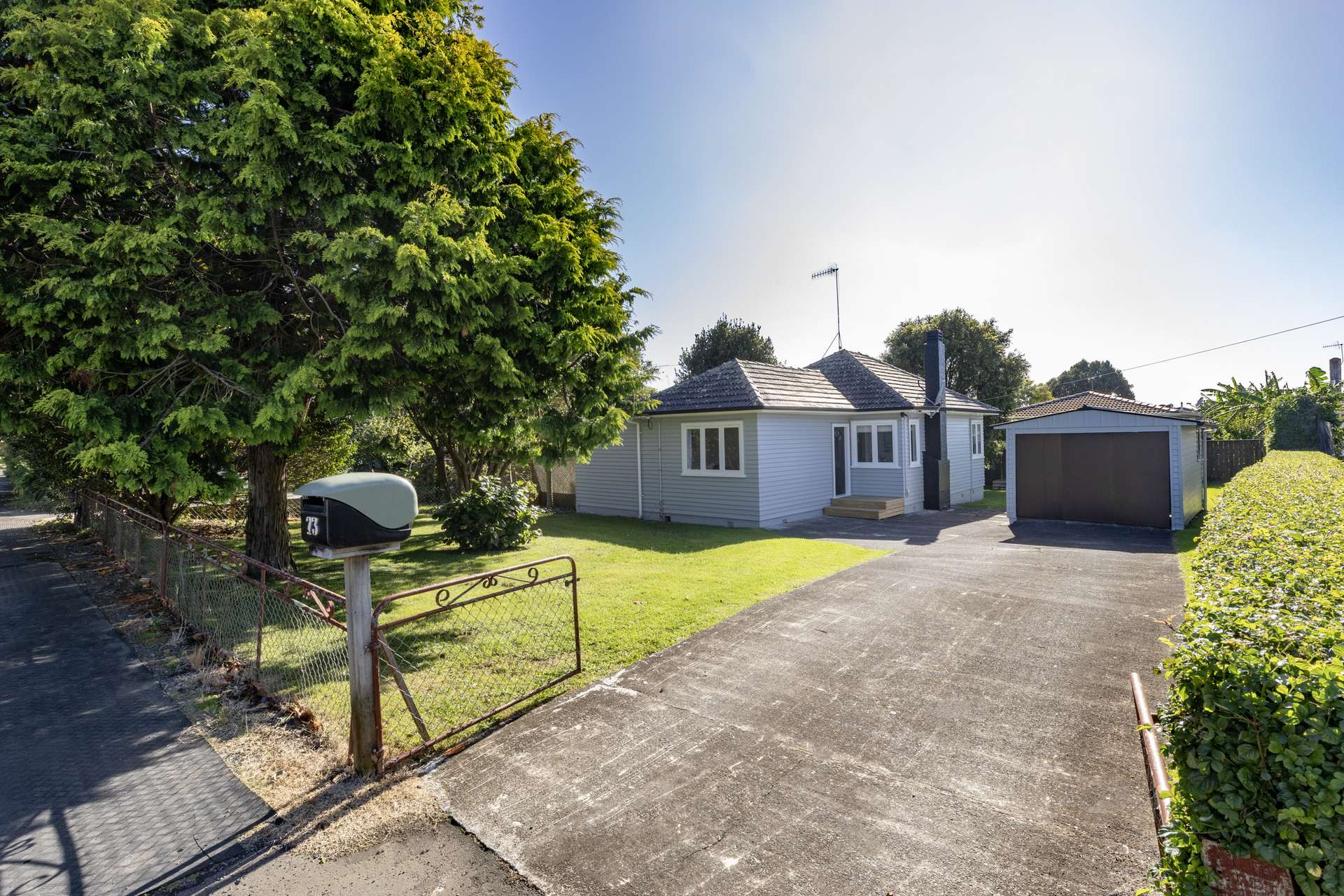 73 Waitangi Road photo 0