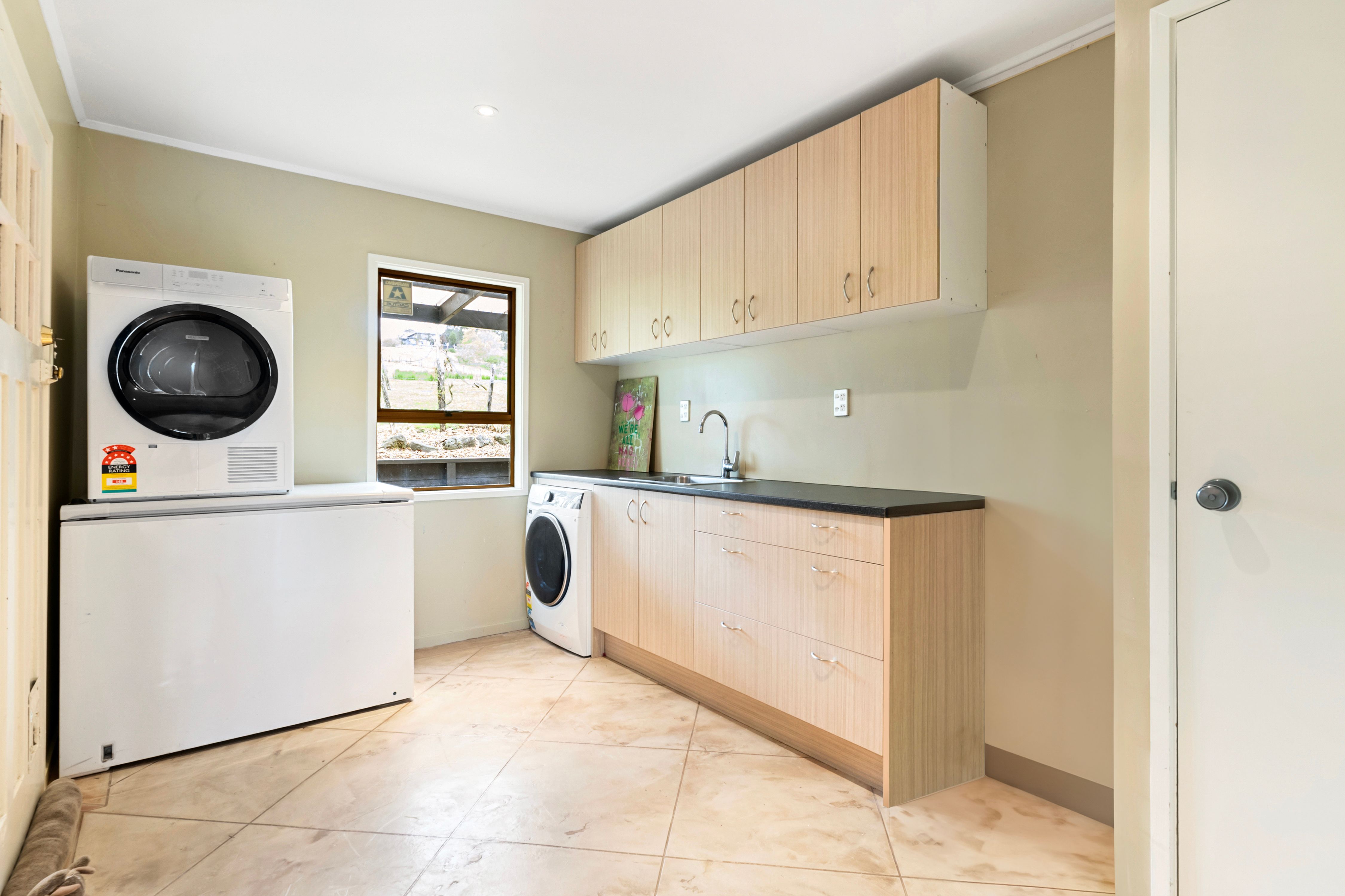 197 Forest Hill Road, Waiatarua, Waitakere City