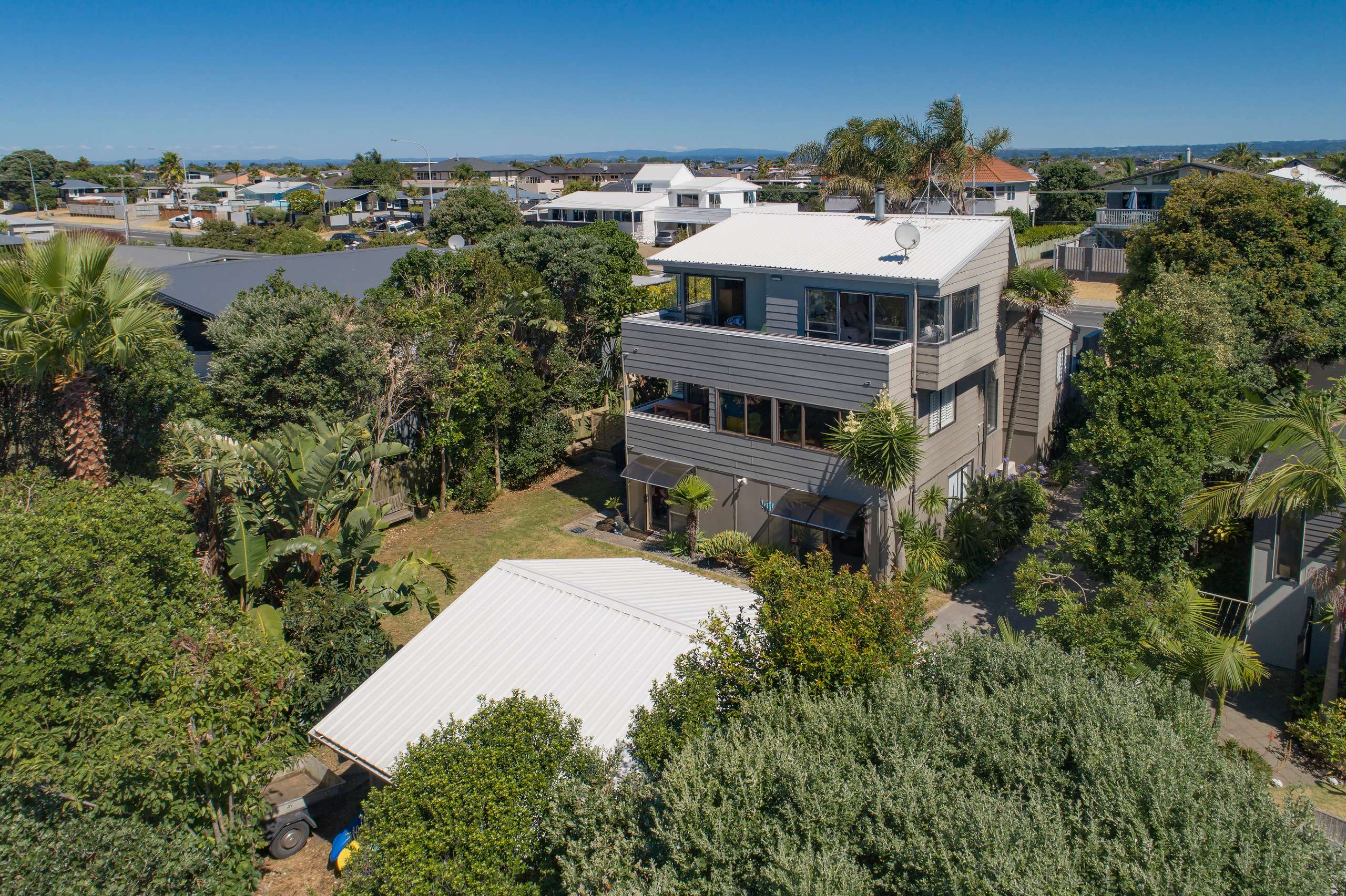 1109 Papamoa Beach Road, Papamoa, Bay Of Plenty Real Estate Ray
