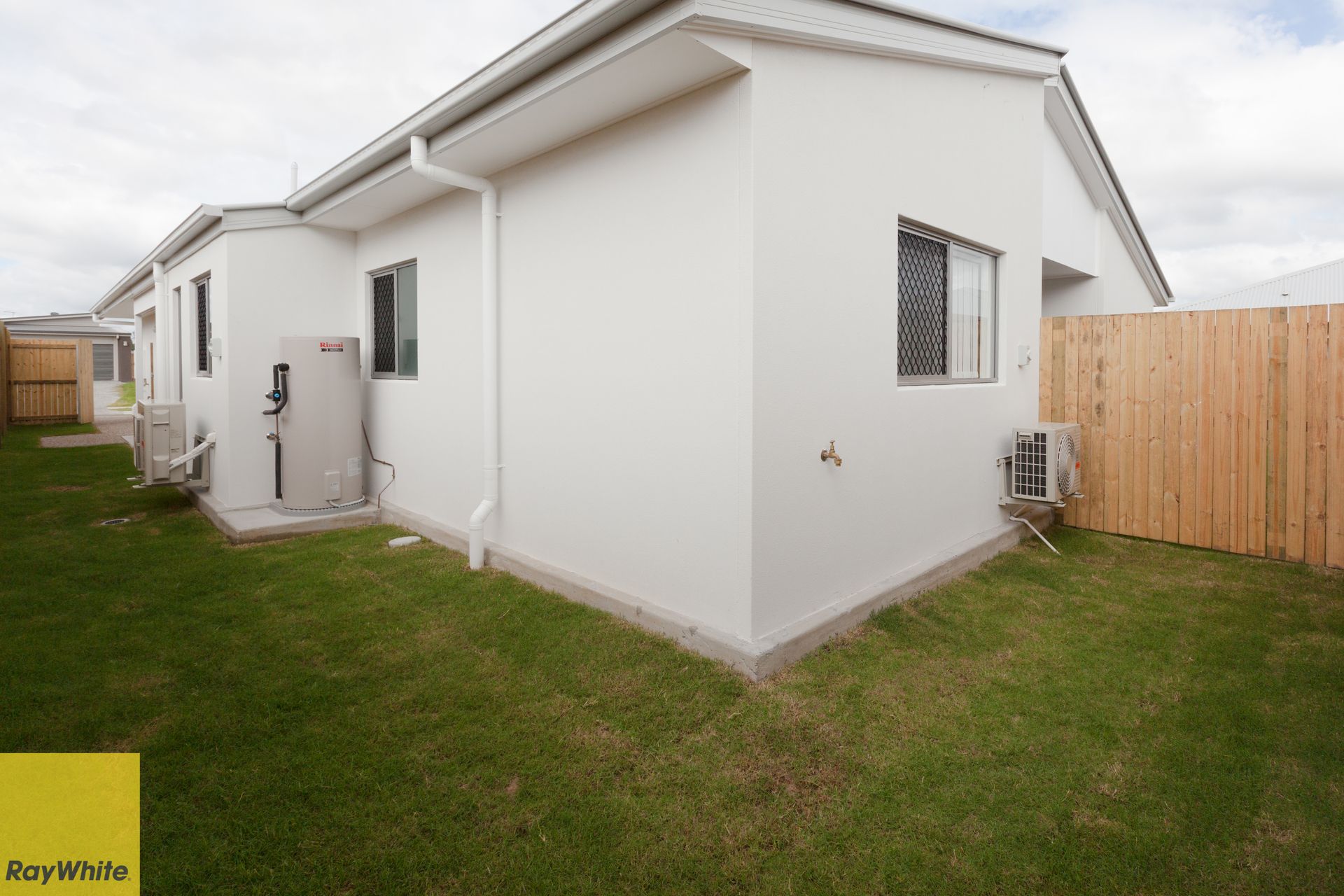 4 (B) Narella Street, Collingwood Park, QLD 4301