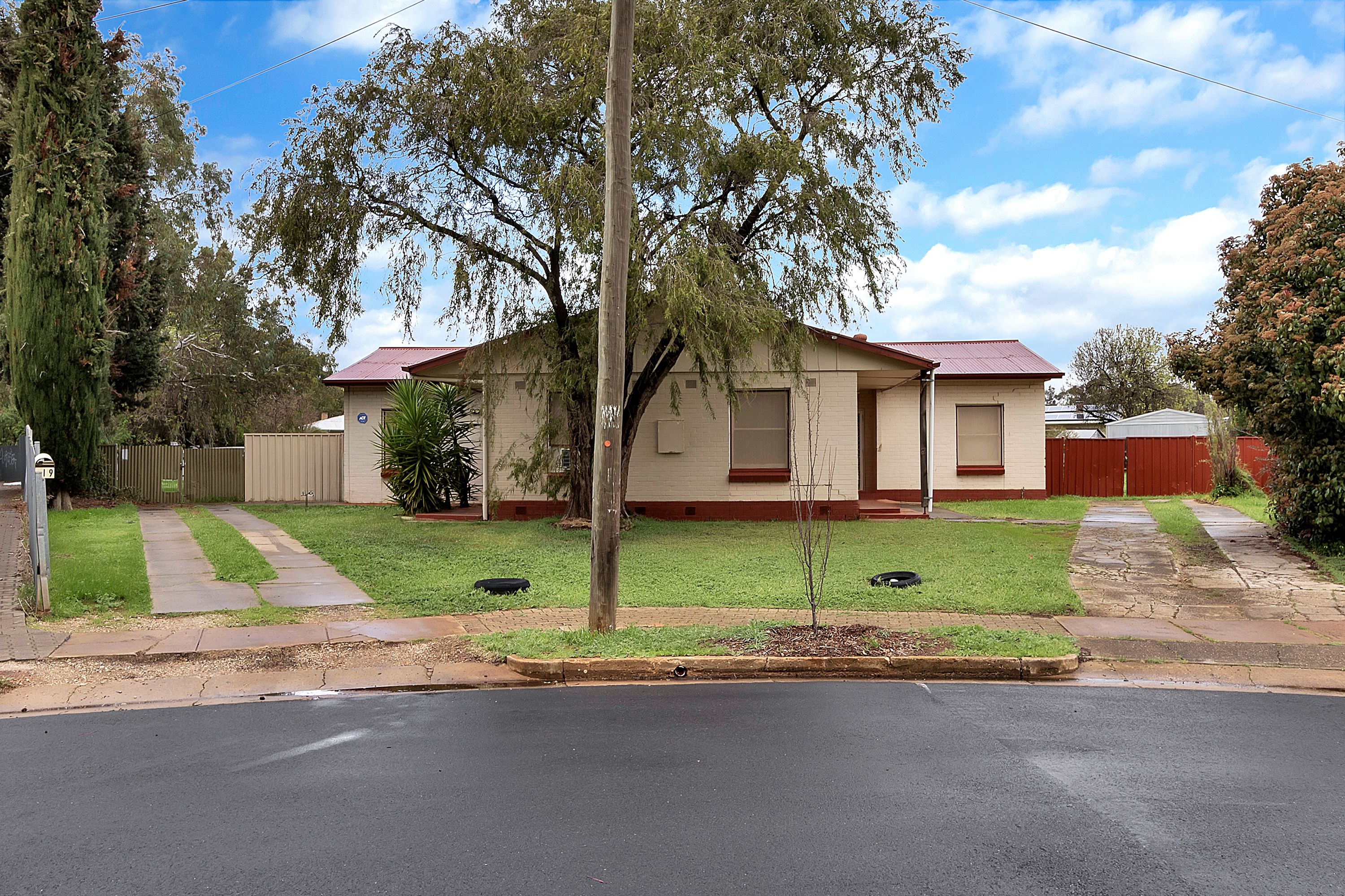 19 & 21 Grateley Street, Elizabeth Grove, SA 5112