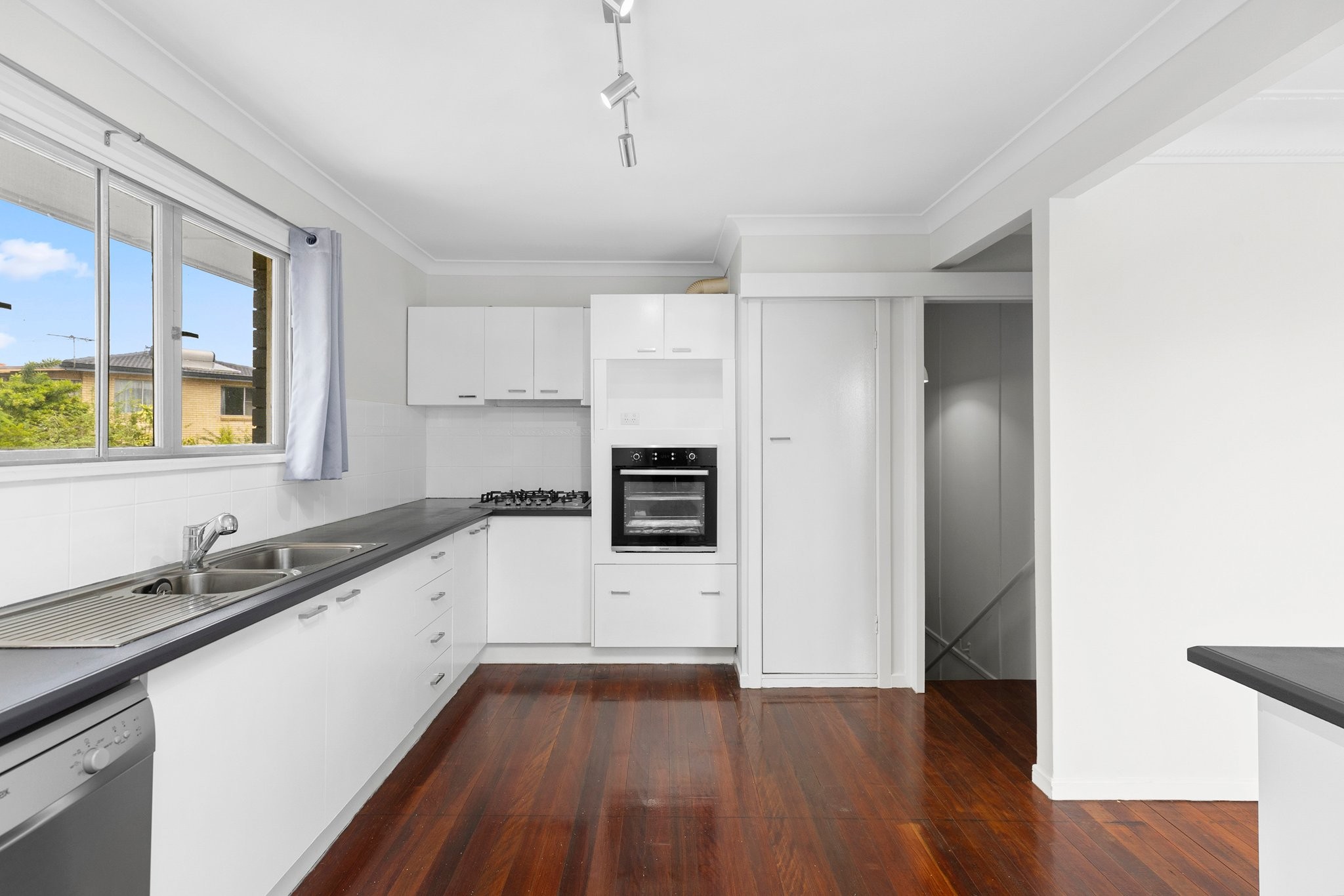 51 Mee Street, Carina, QLD 4152