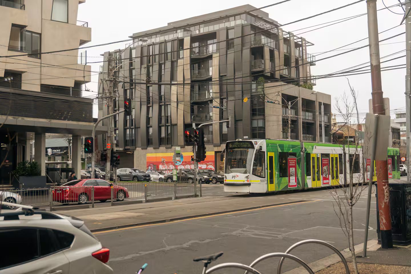 127/8 Lygon Street — photo 12 of 12