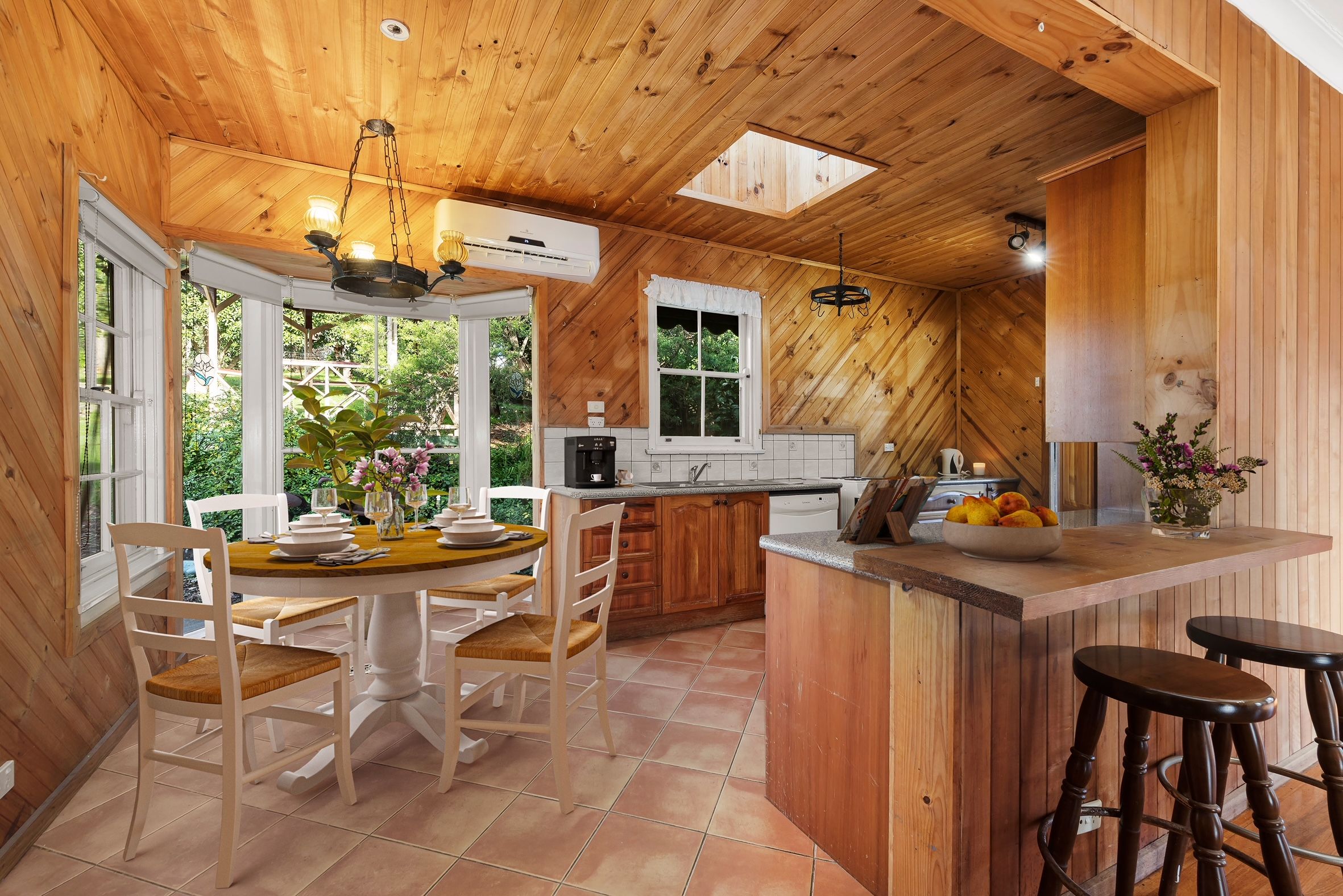 7983 Old Diamond Creek Road, Diamond Creek, VIC 3089 Sold House