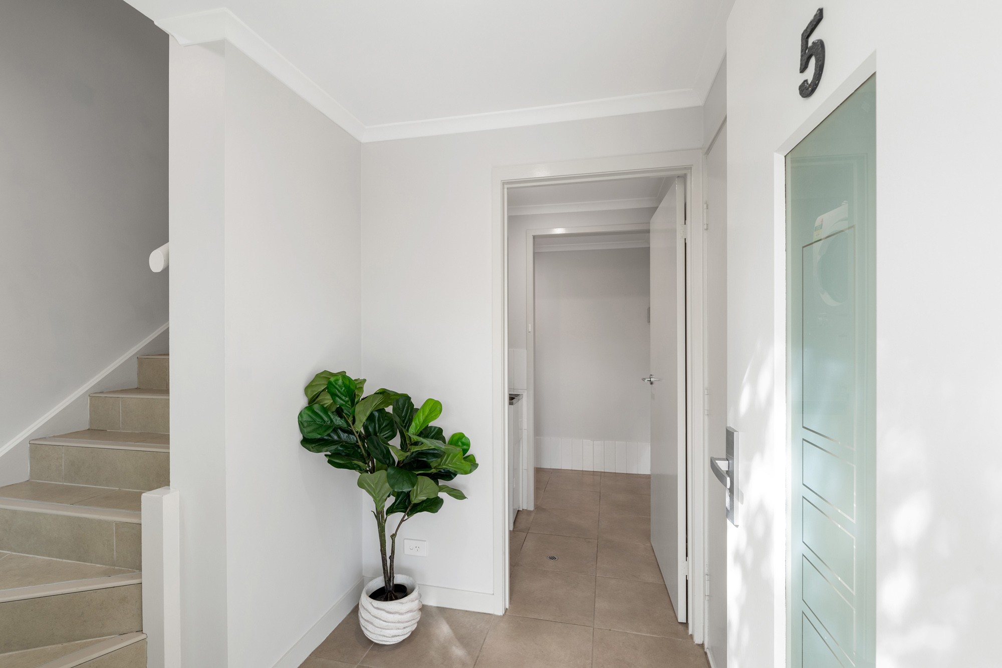 5/1 East Street, Carina, QLD 4152