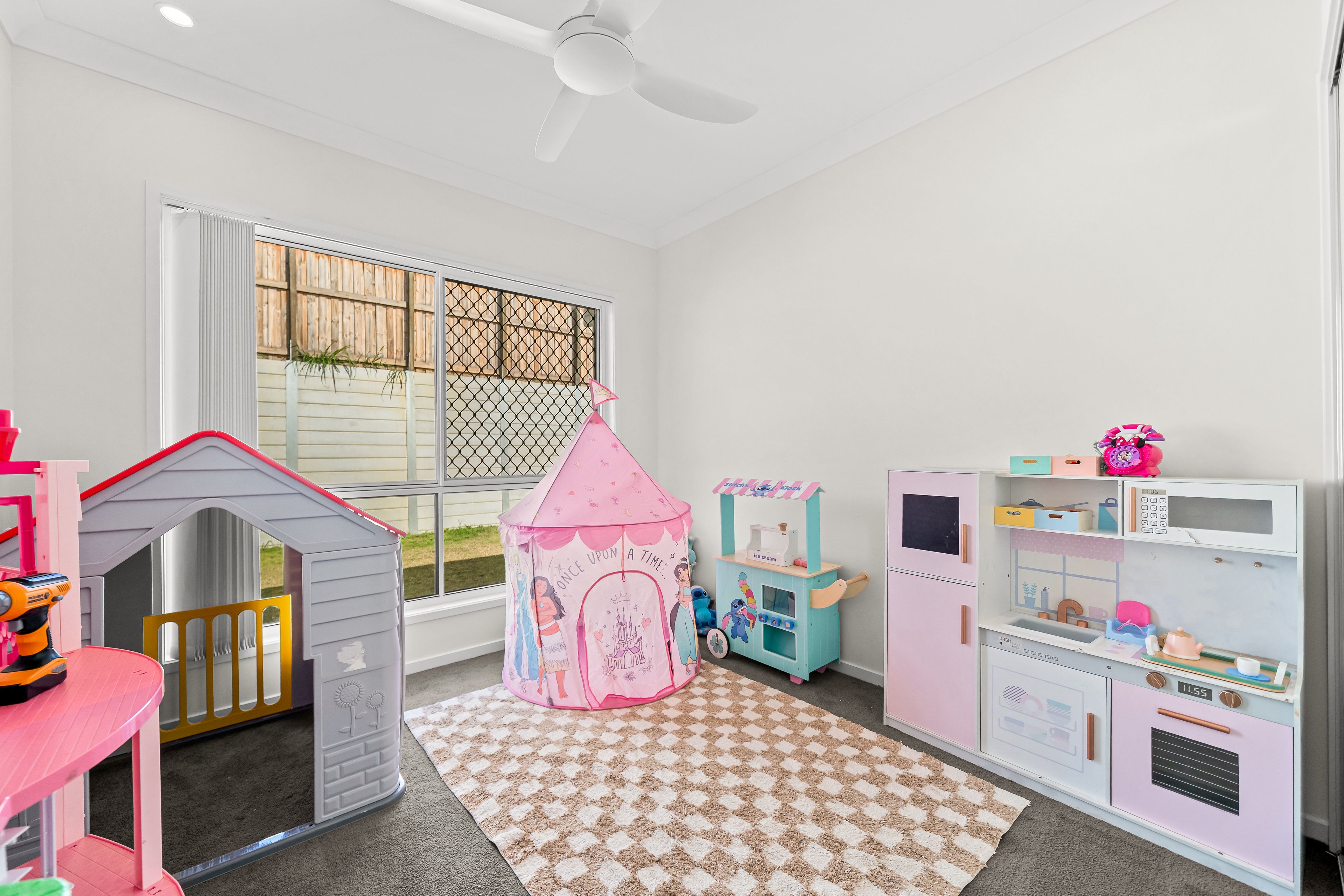68 Atherton Drive — photo 11 of 18