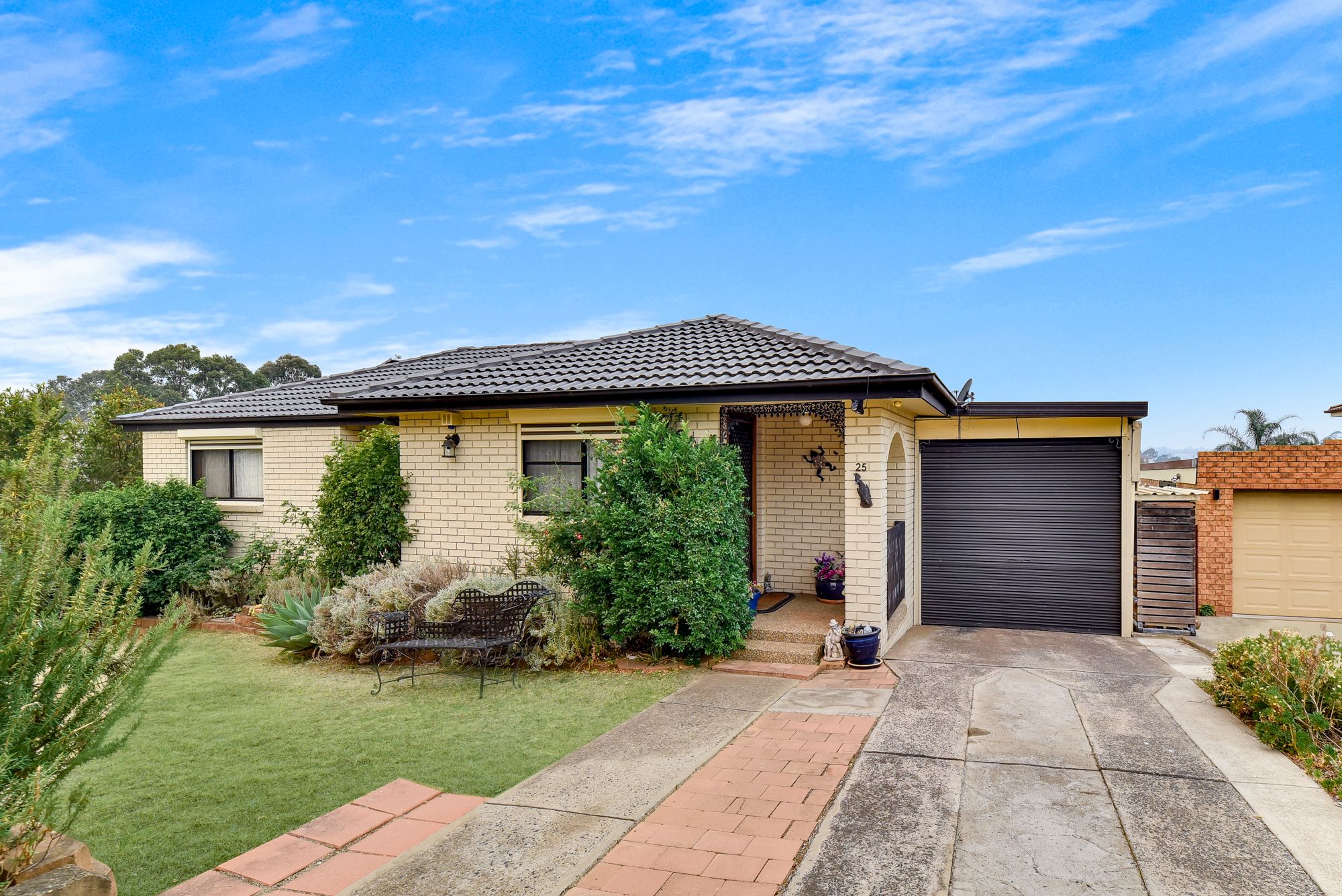 25 Gargery Street