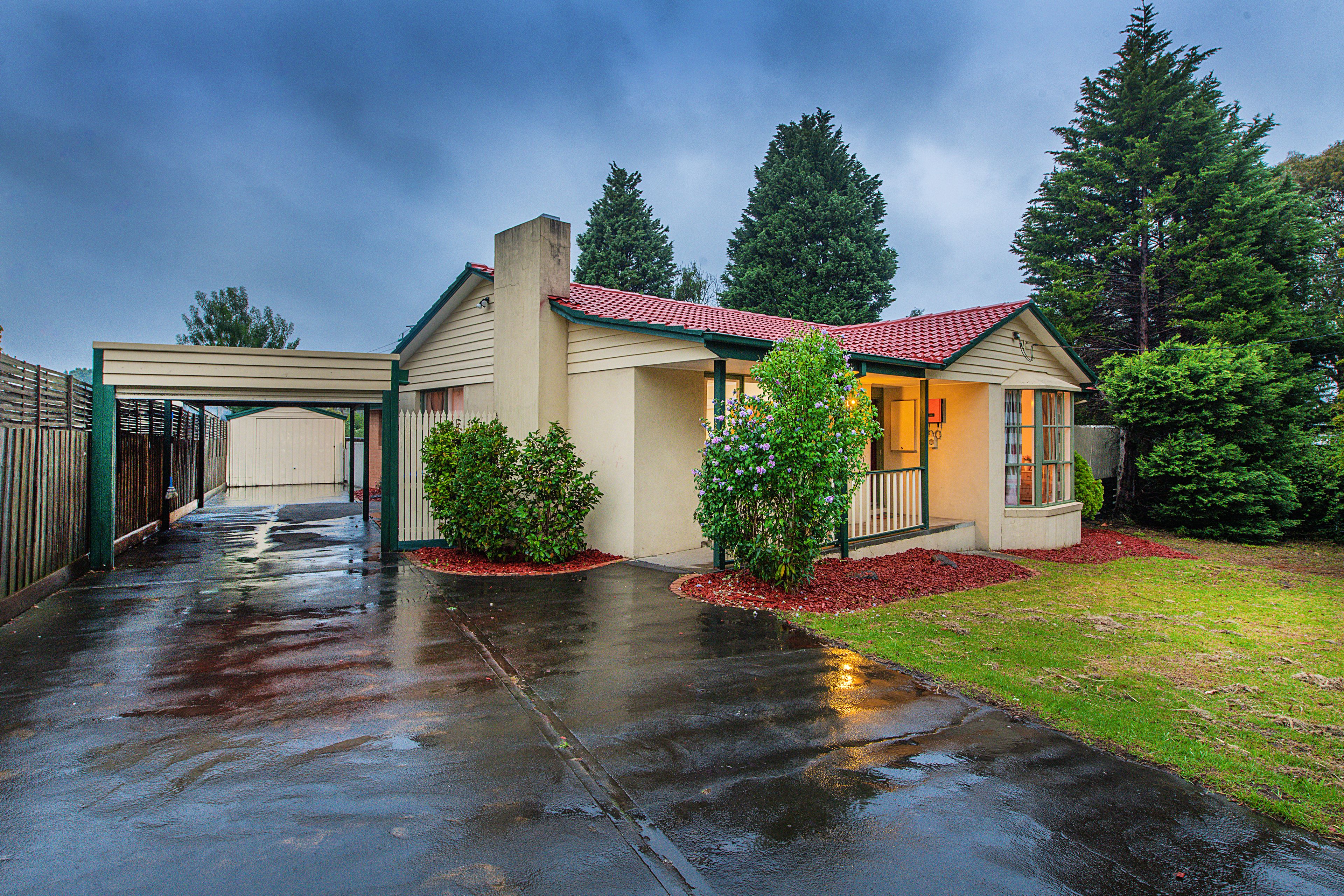 2 Lloyd Street, Knoxfield, VIC 3180