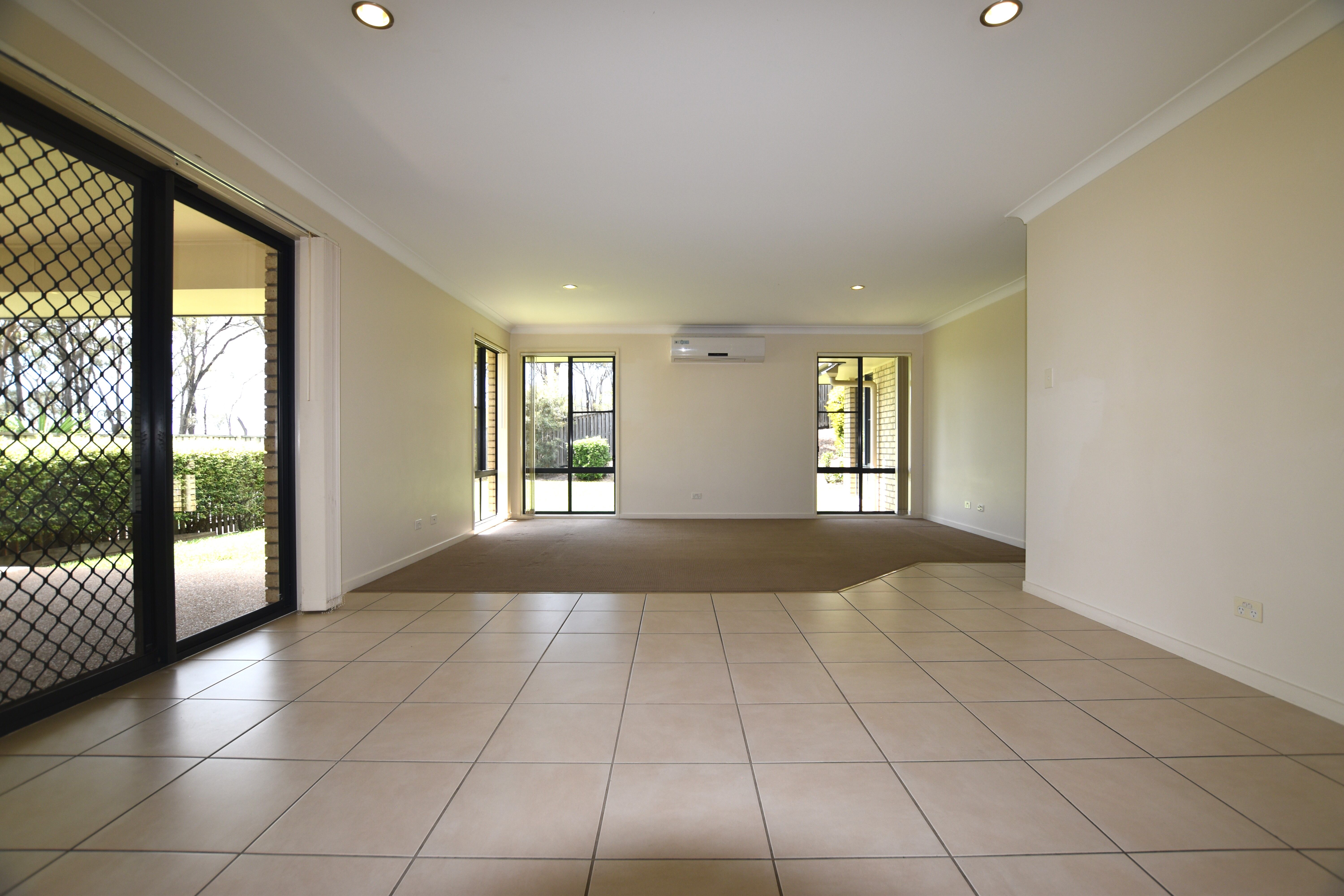 45 Liriope Drive, Kirkwood, QLD 4680