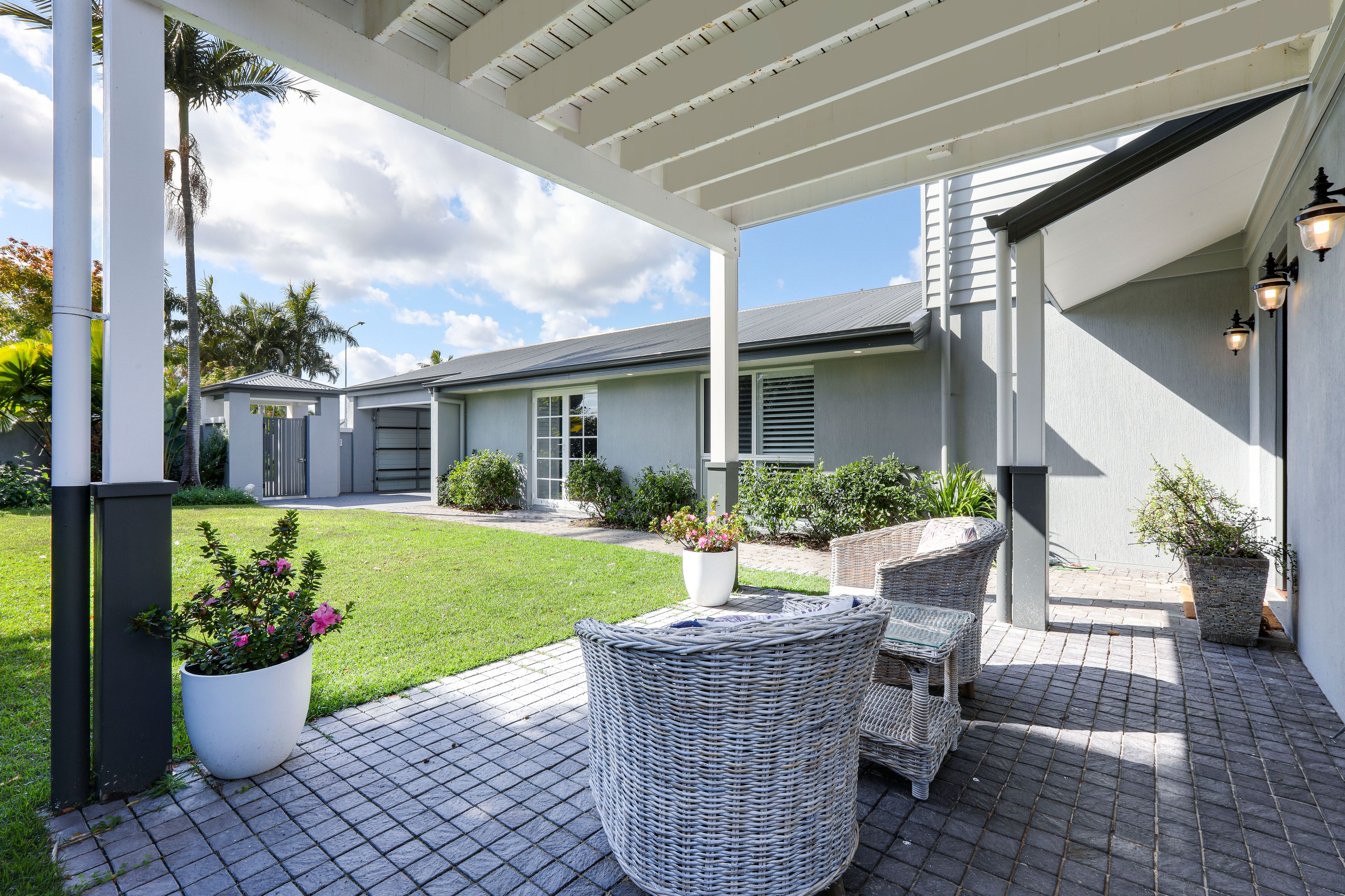 12 Mackay Close, Sorrento, QLD 4217