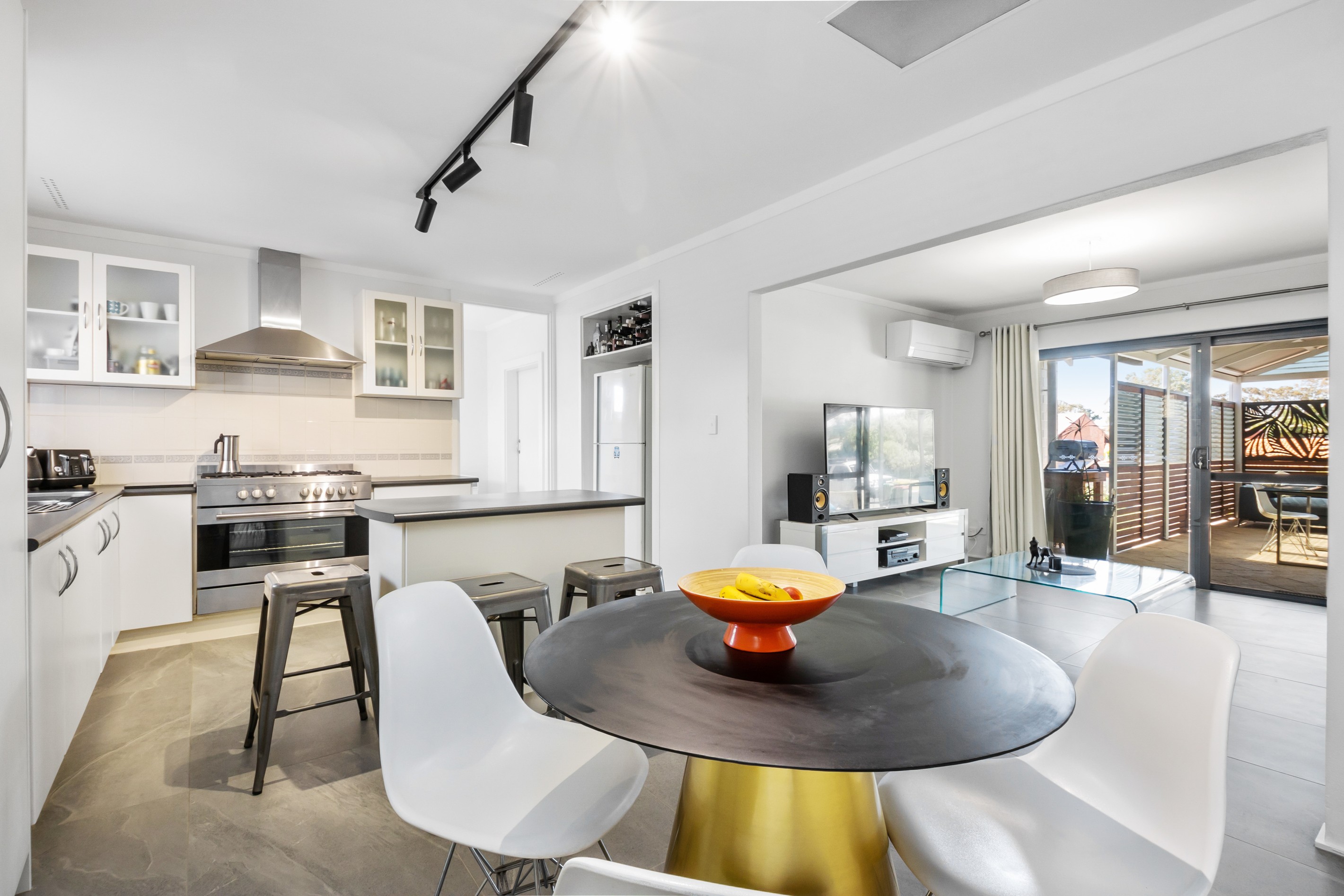 20 Oleander Way, Kallaroo, WA 6025