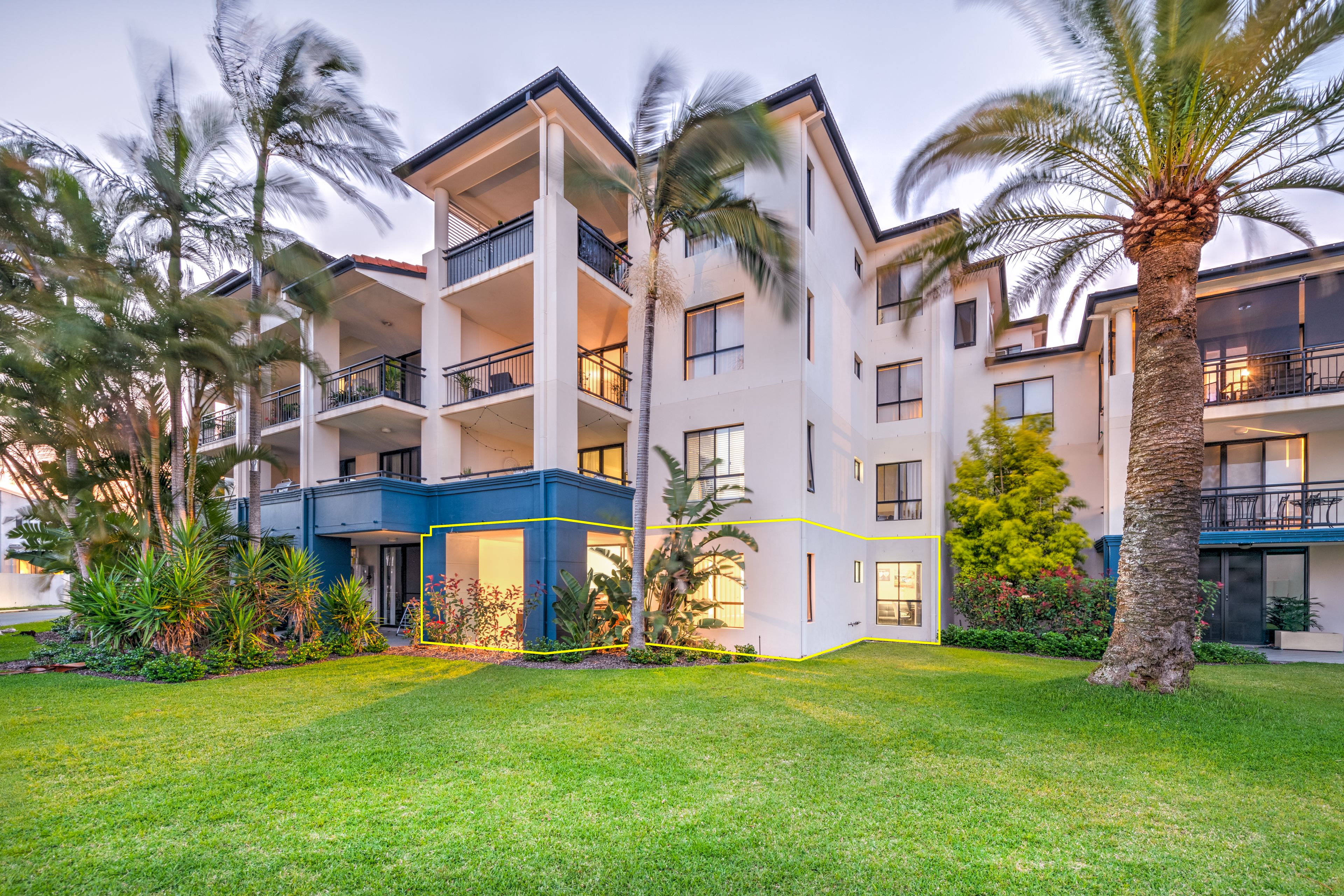 7002 Phoenix Palms Drive, Hope Island QLD 4212