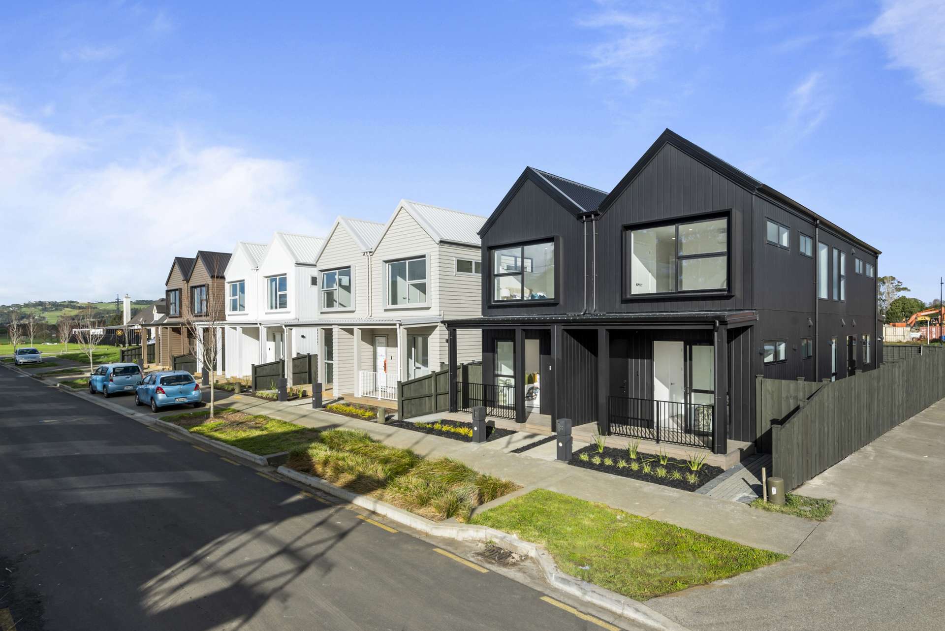 31 Burberry Heights photo 42