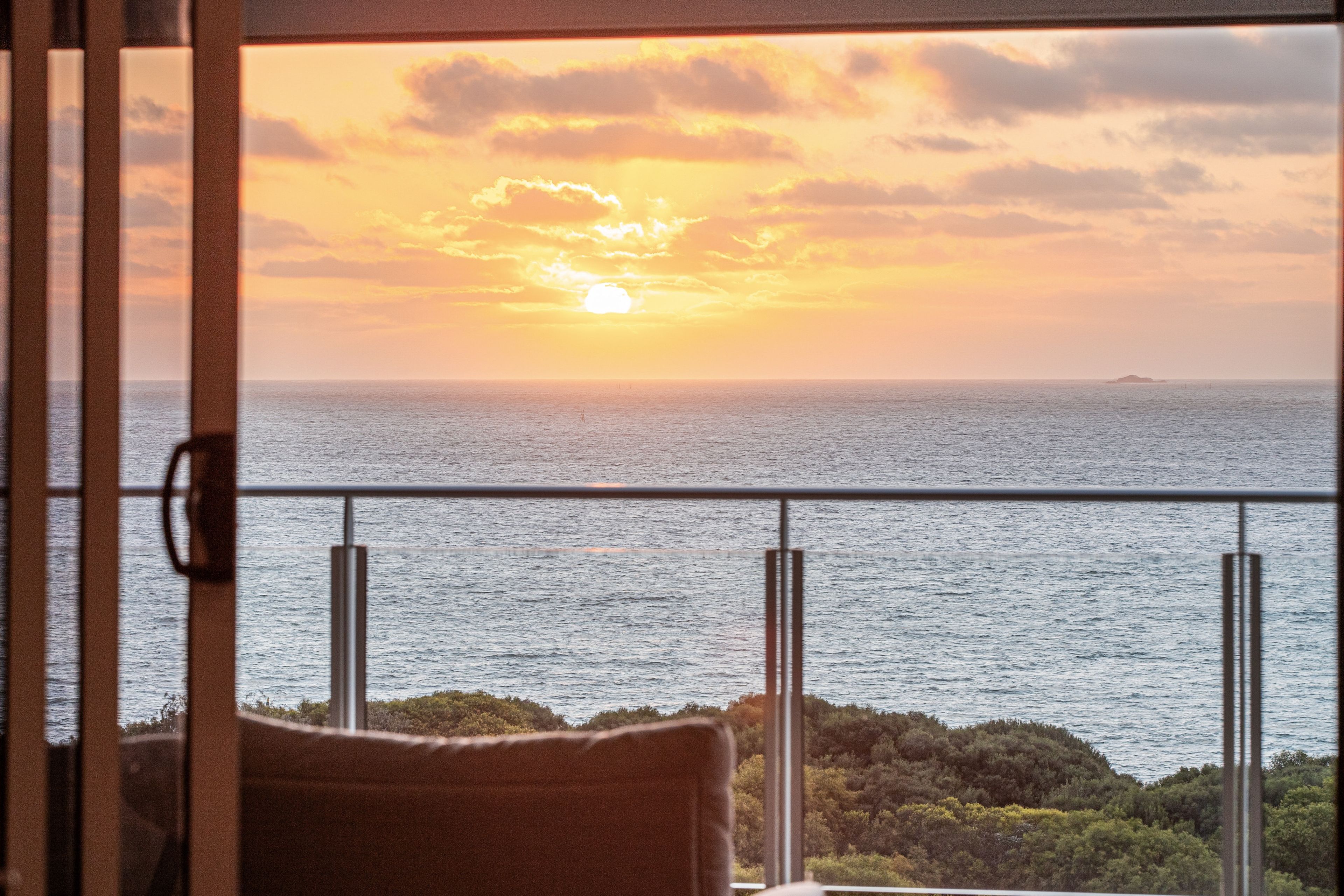 9 O'connor Close , North Coogee WA 6163