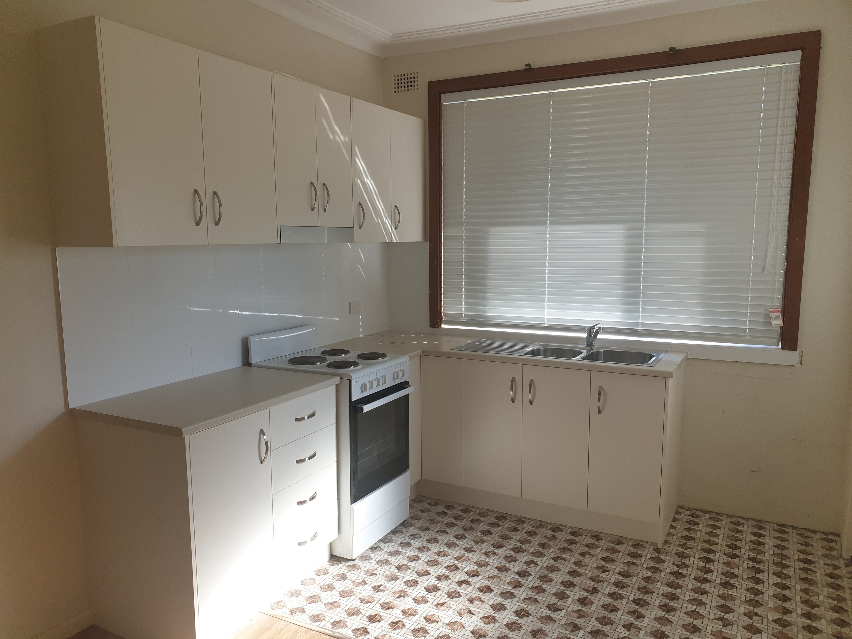 2/7 Minnegang Street, Warrawong, NSW 2502