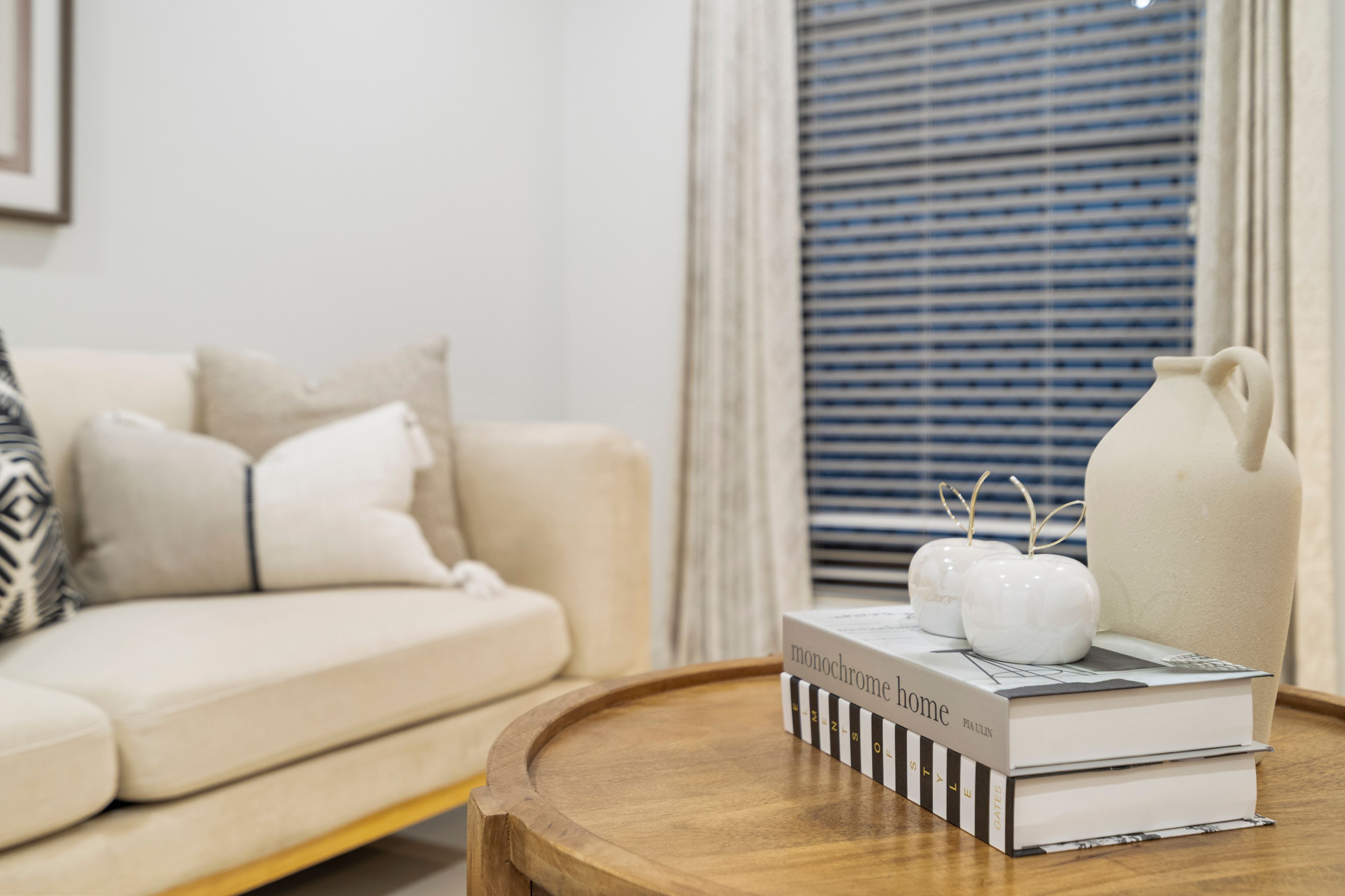 20 Latrobe Court, SPRING MOUNTAIN, QLD 4300