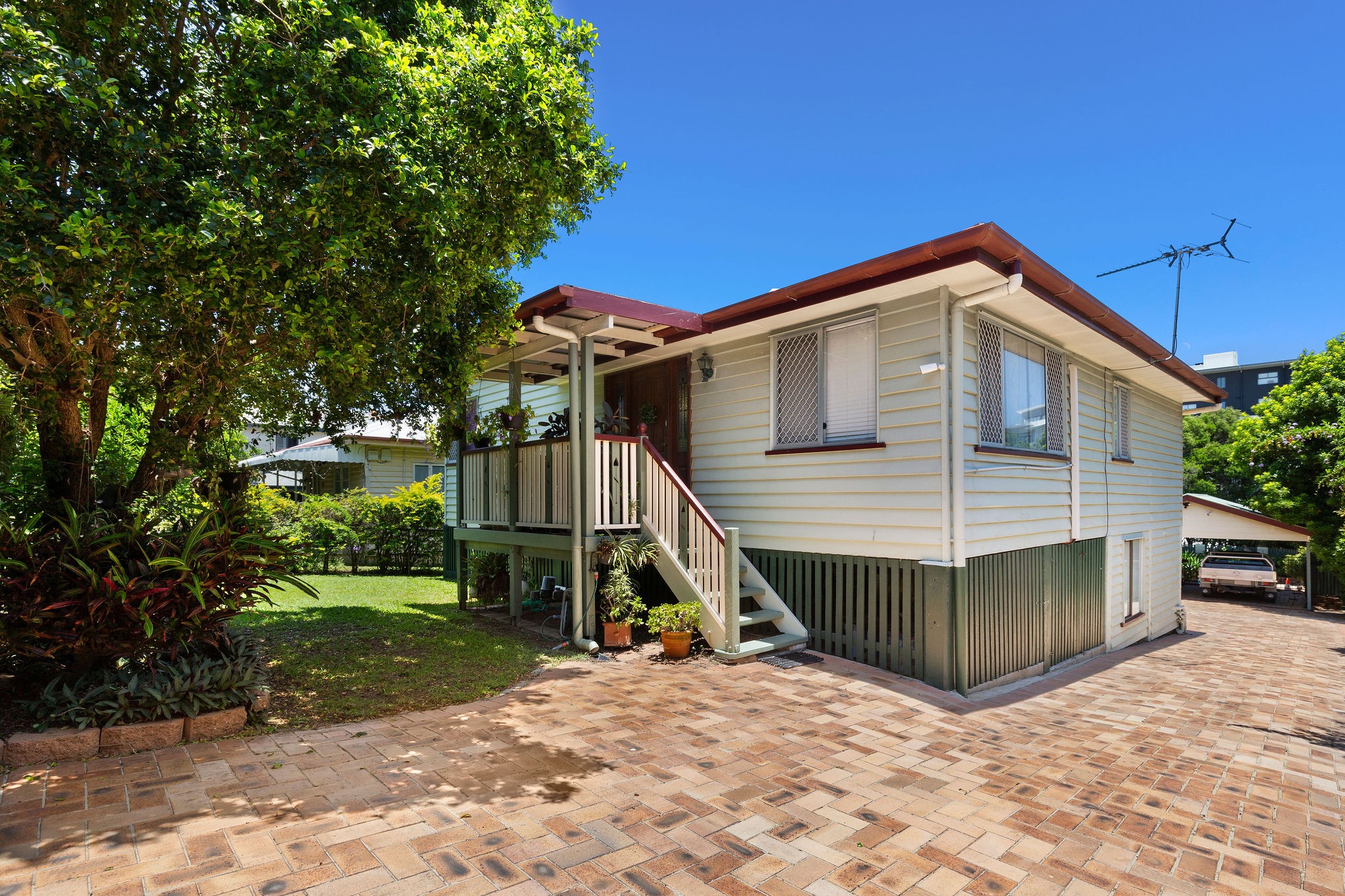 18 Western Avenue, Chermside, QLD 4032
