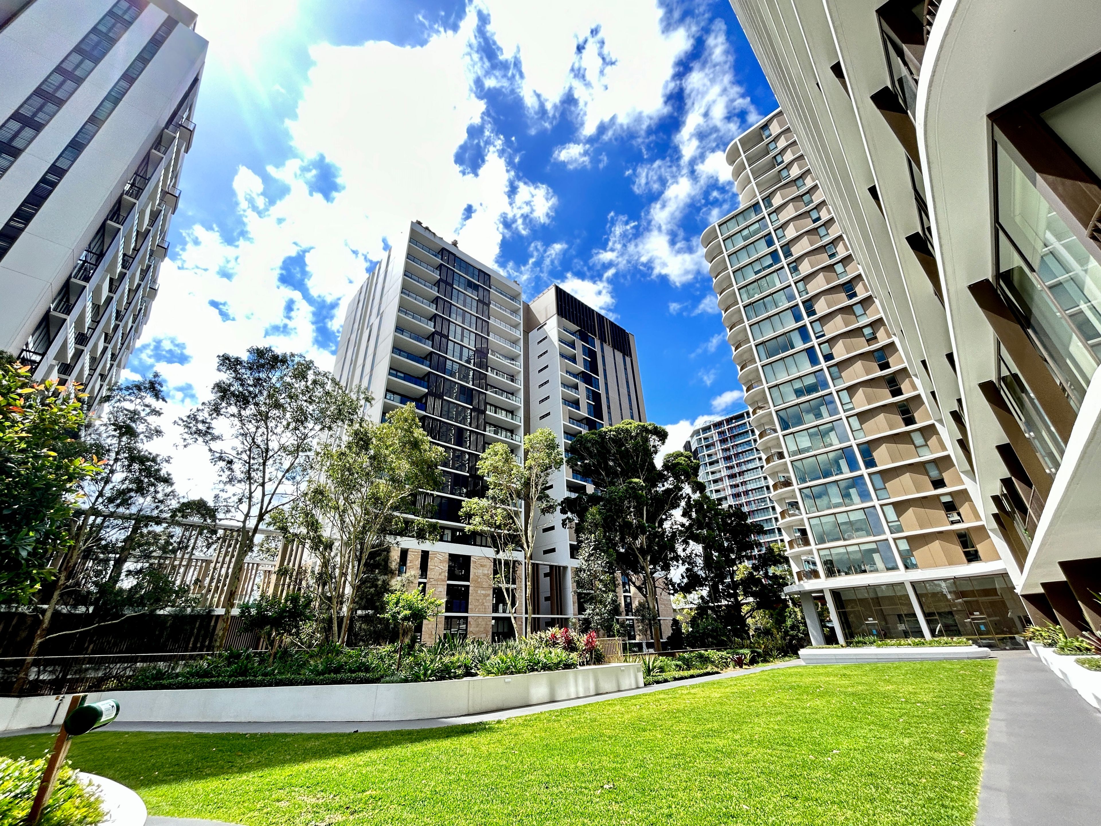 1906C/80 Waterloo Road, Macquarie Park, NSW 2113
