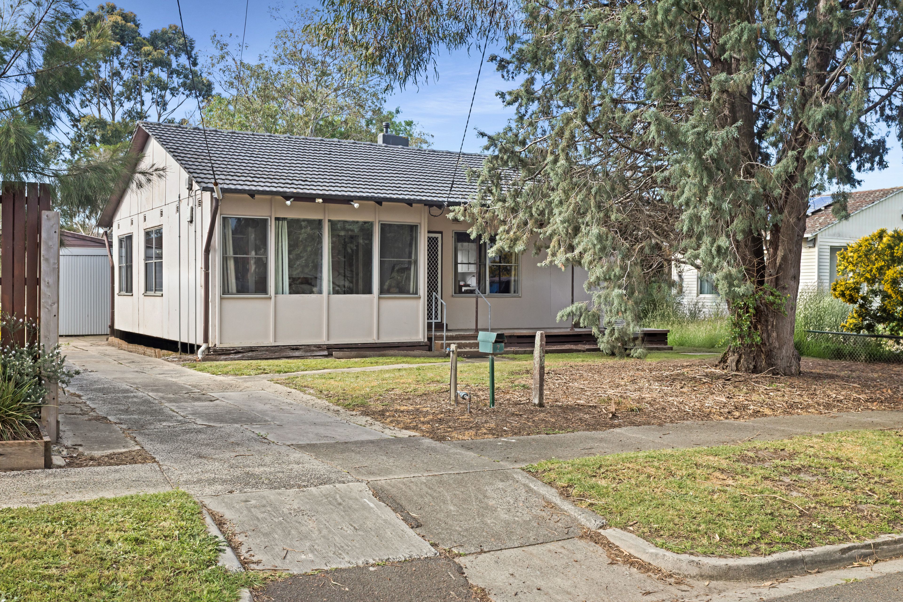 7 Tallowwood Street — photo from Ray White Frankston