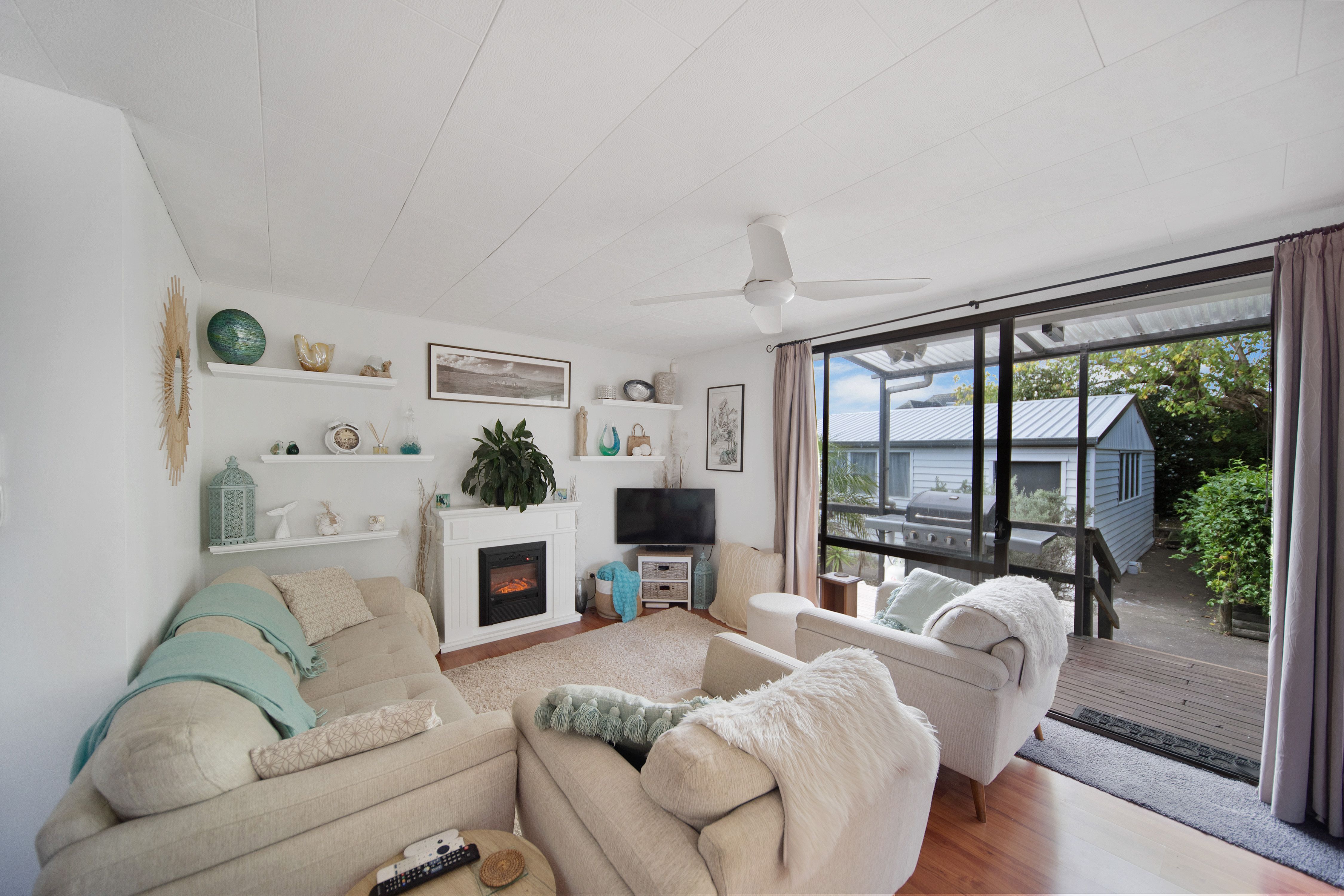 9 Justamere Place, Weymouth, Manukau City