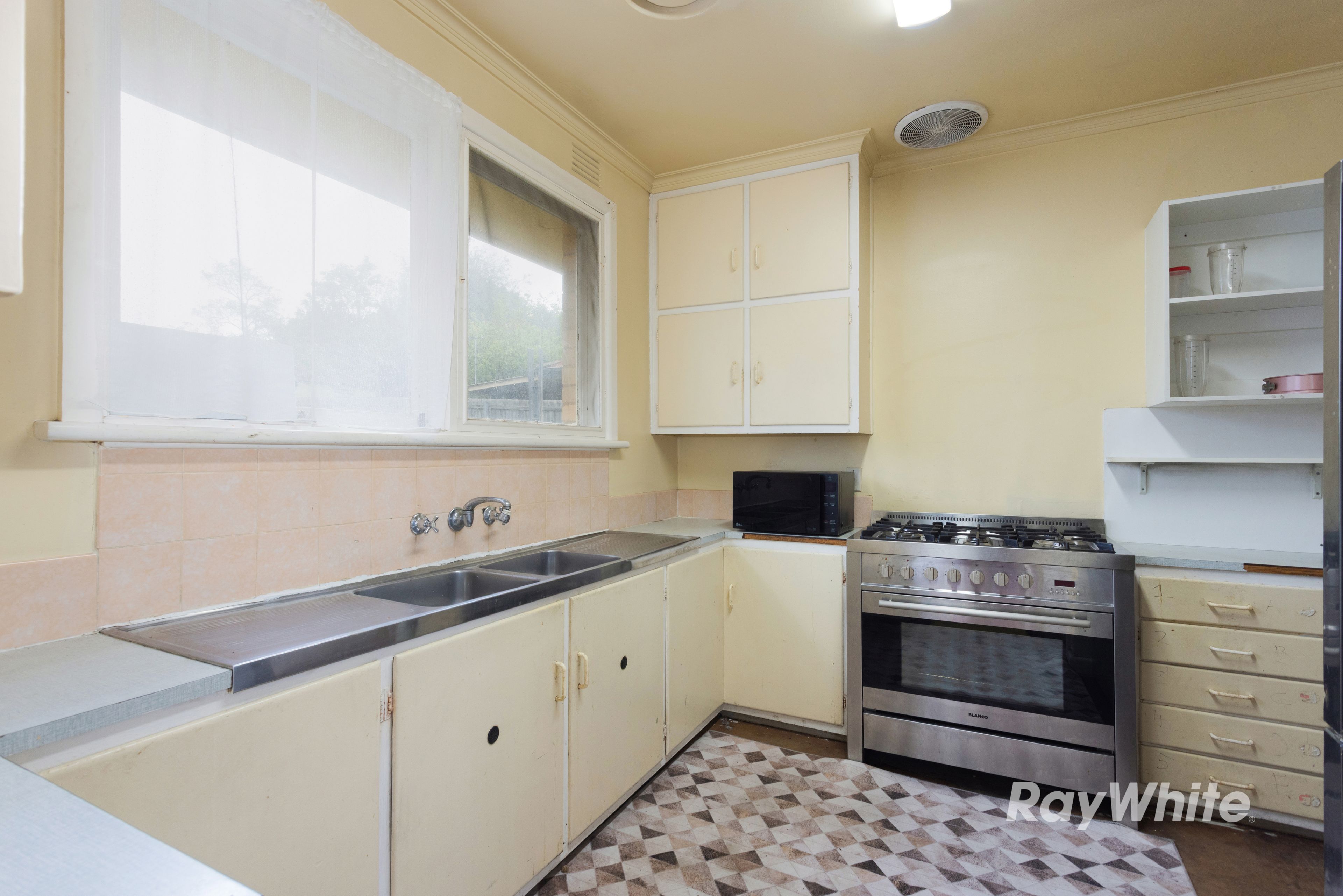 7 Baldwin Avenue — photo 8 of 11