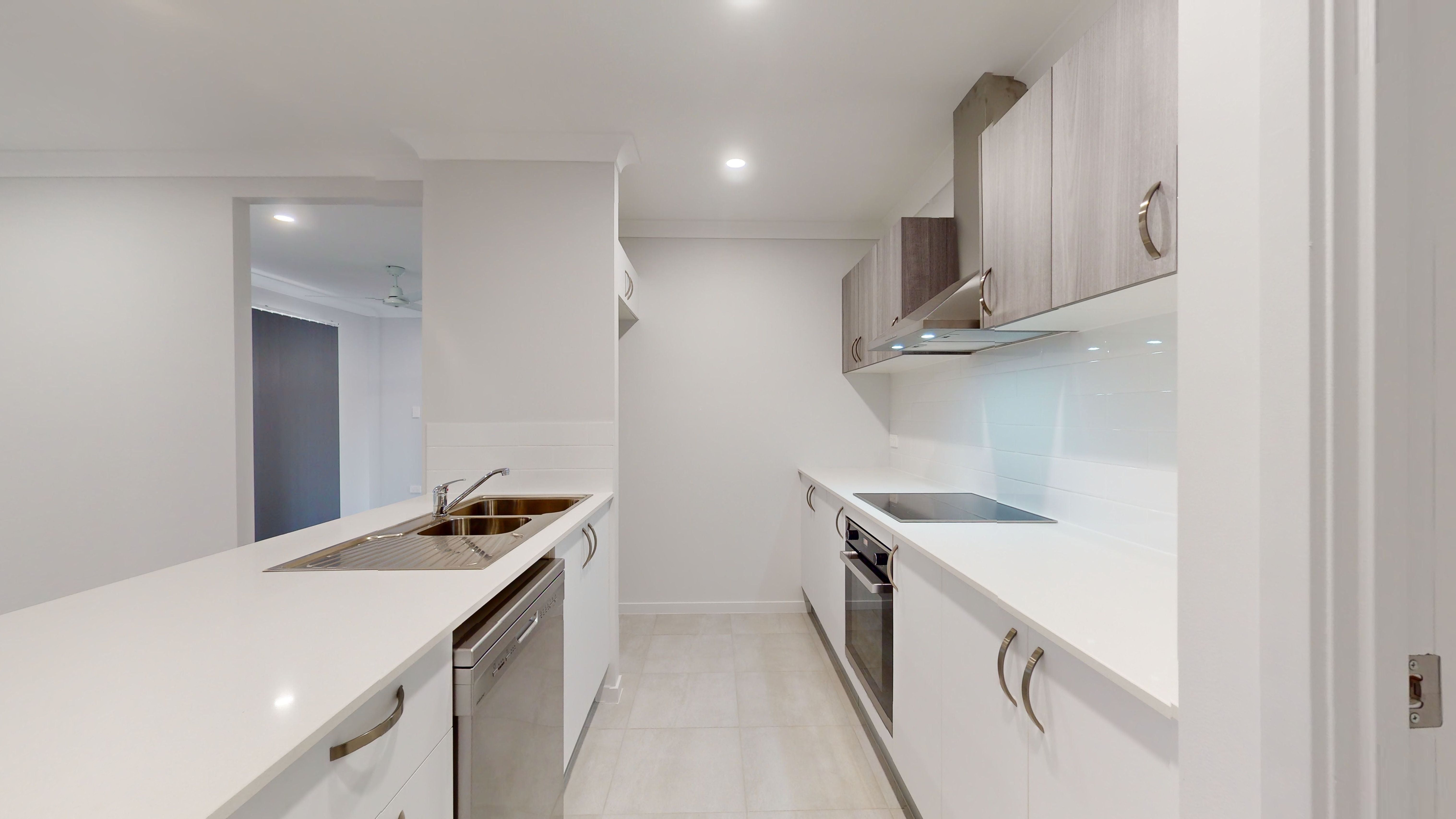 4 Lava Way, Cosgrove, QLD 4818