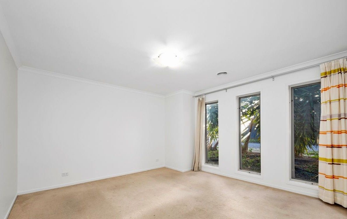 5 Flinders Place — photo 2 of 17