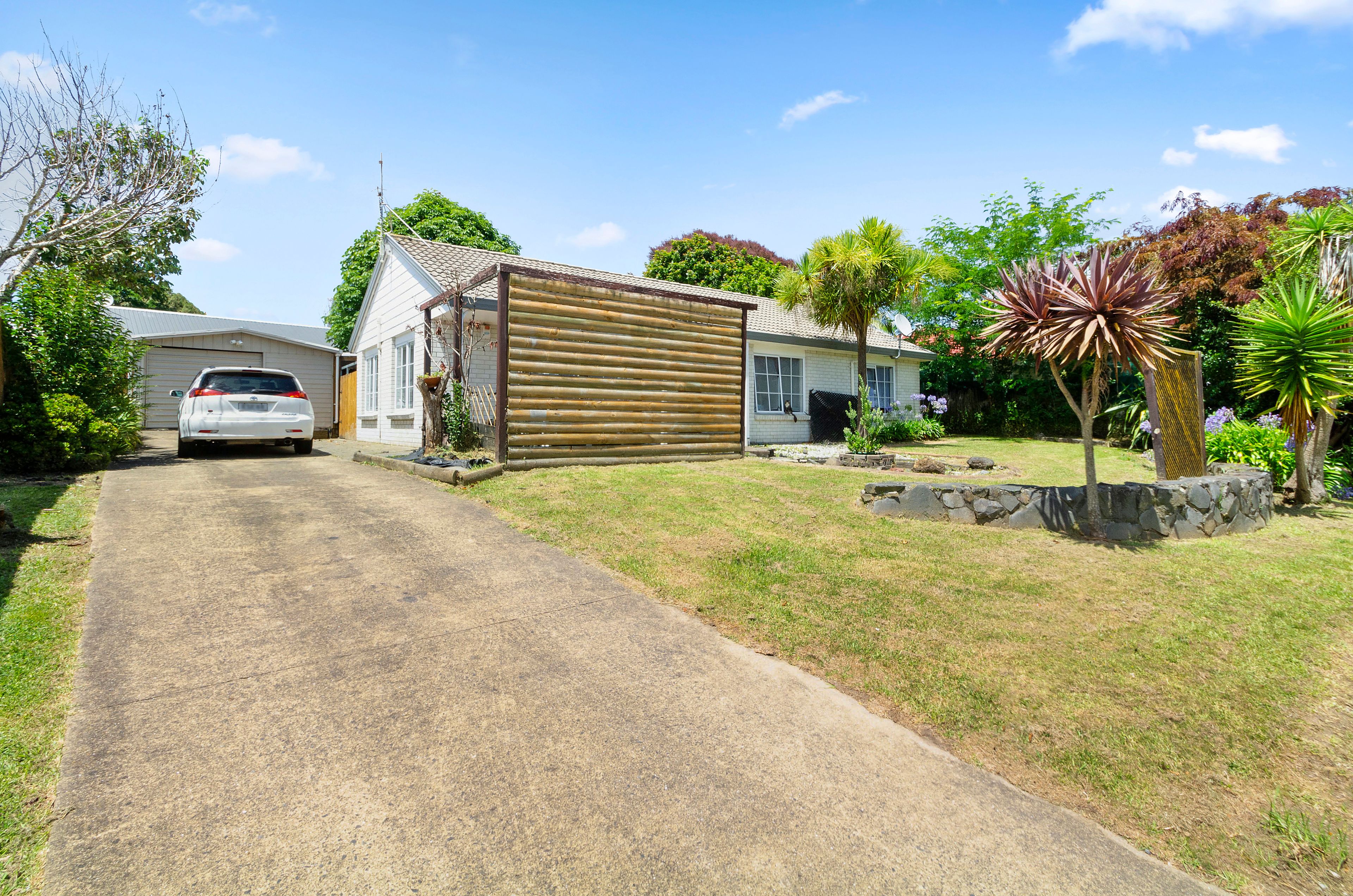 47 Riverton Drive, Manurewa, Manukau City