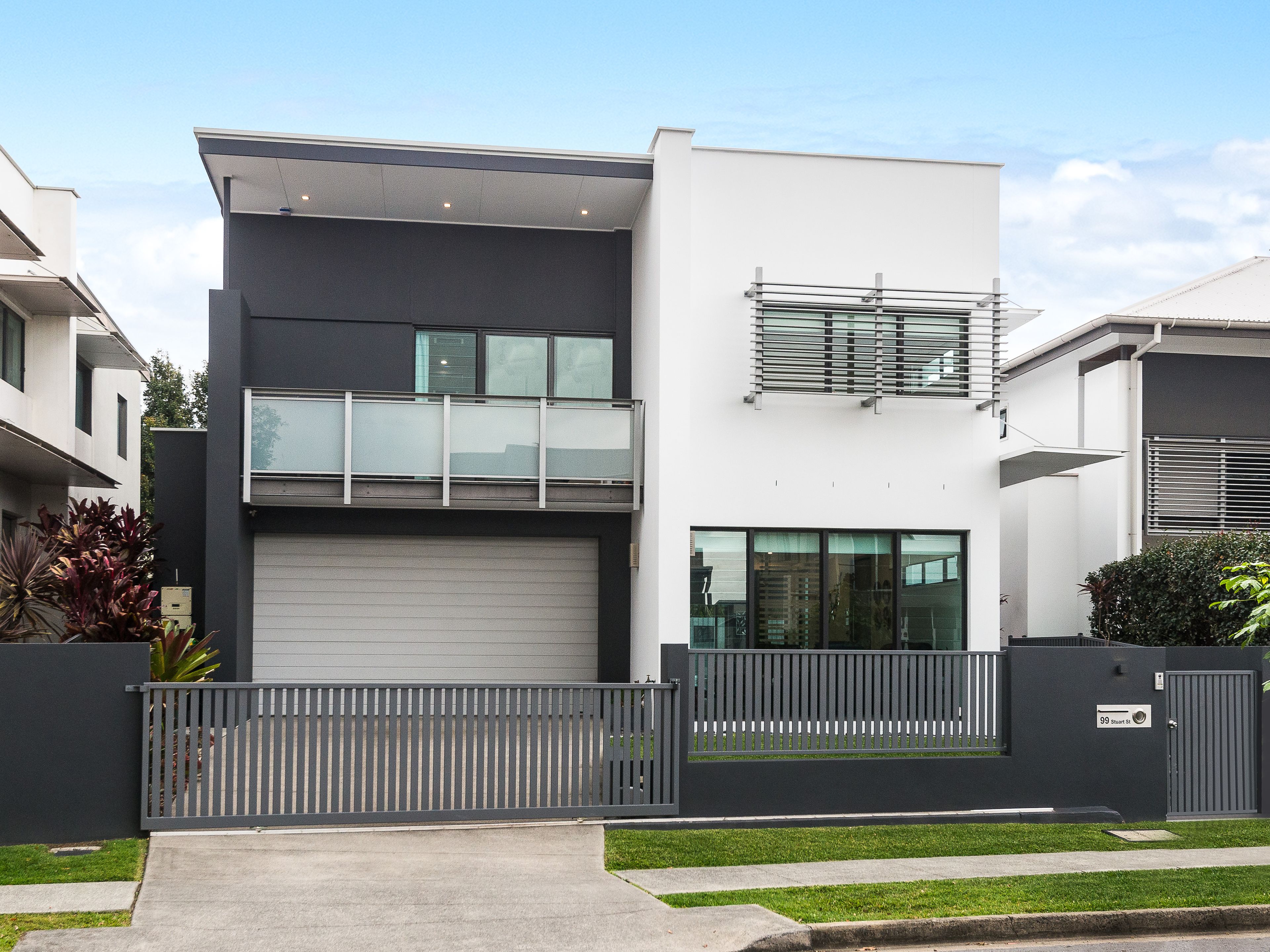 99 Stuart Street, Bulimba, QLD 4171