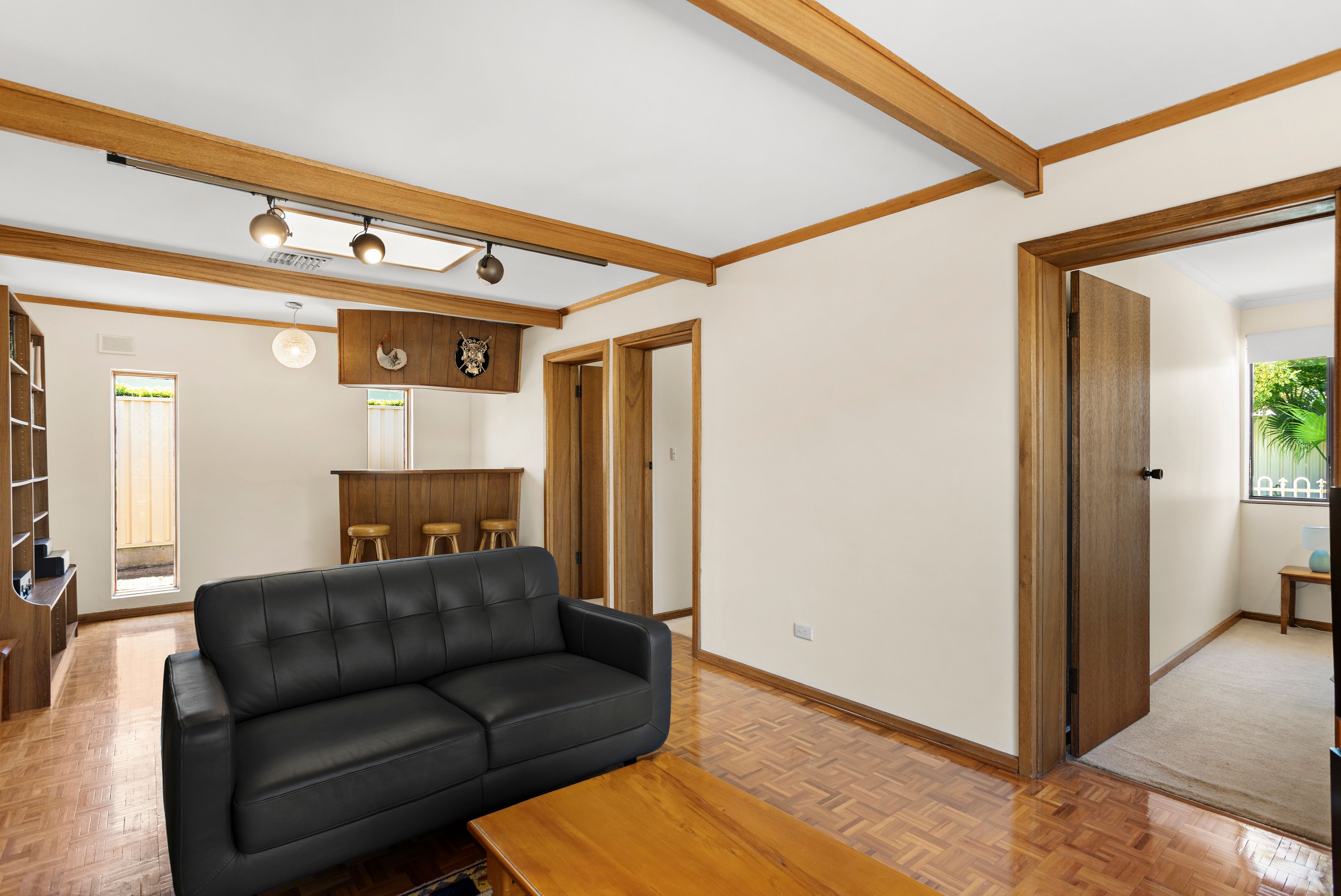 8 Cambridge Avenue — photo 15 of 26