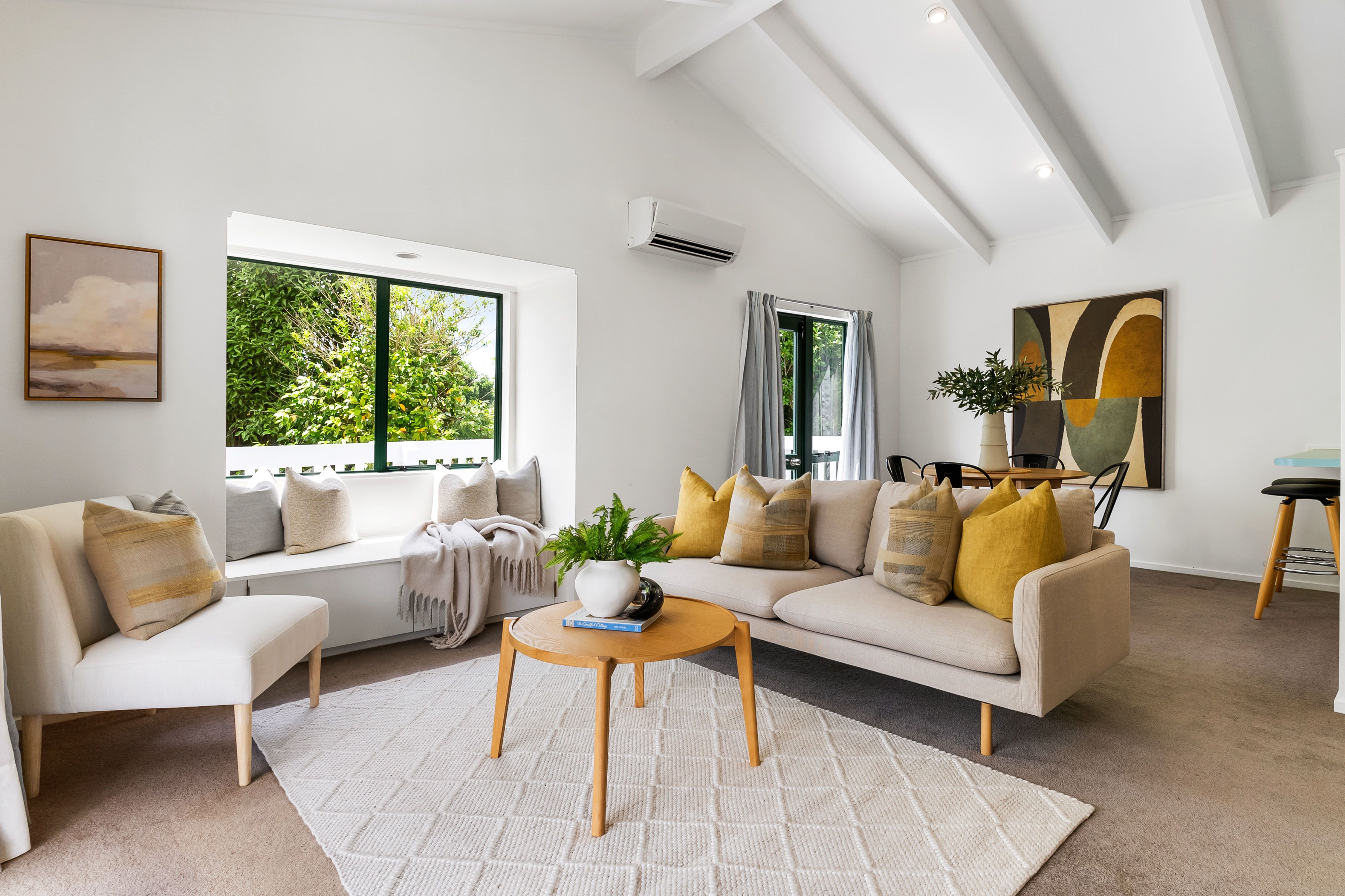 2/143 Rangatira Road, Beach Haven, North Shore City