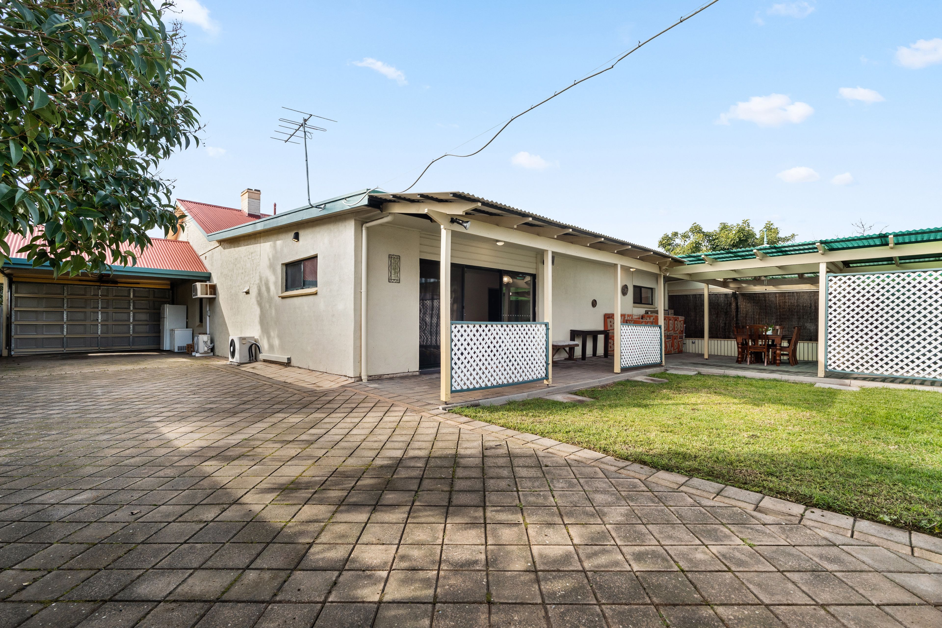 27 Barry Road — photo 18 of 20