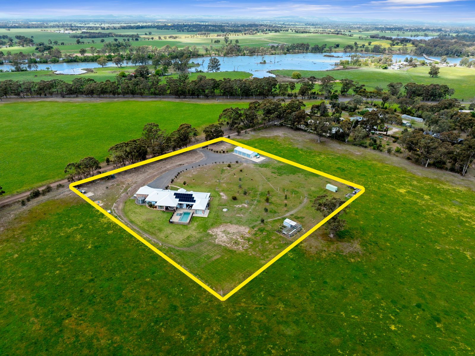 27 Wedmores Lane, Kirwans Bridge, VIC 3608