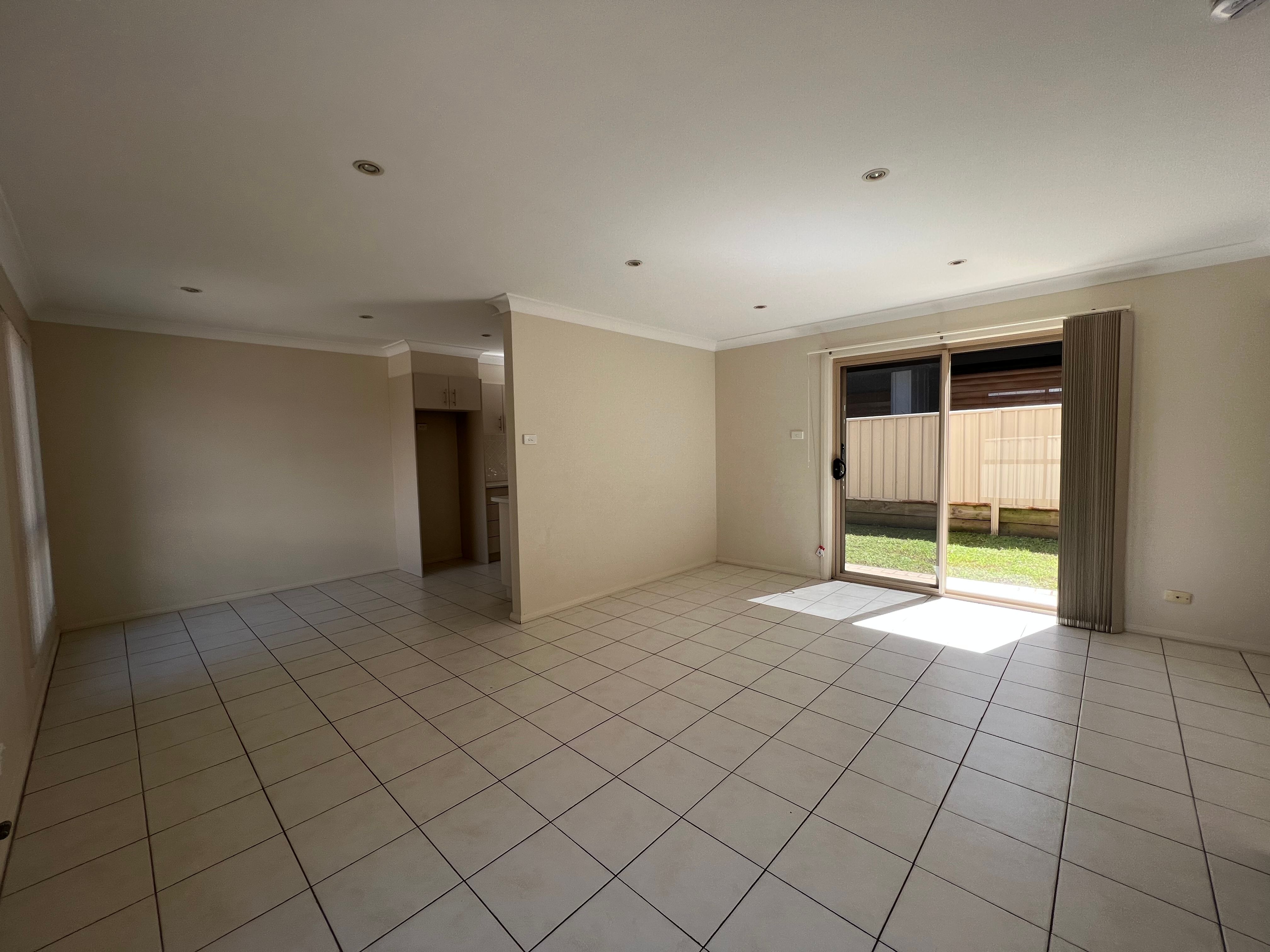 2/5 Reid Street, Shellharbour, NSW 2529