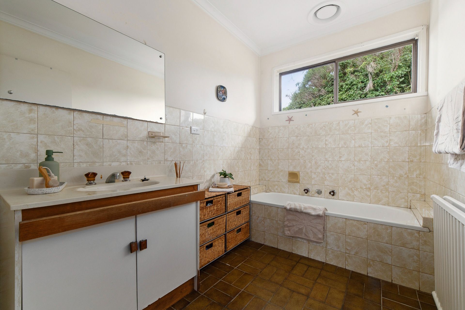 20 Oakhill Road West — photo 28 of 30