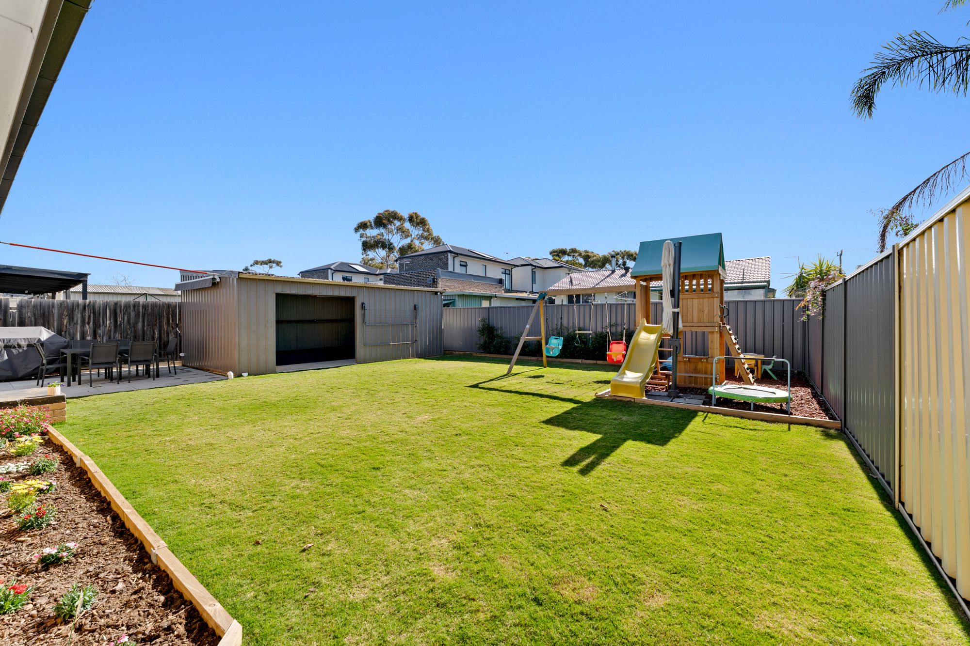 4 Kaye Crescent — photo 12 of 12