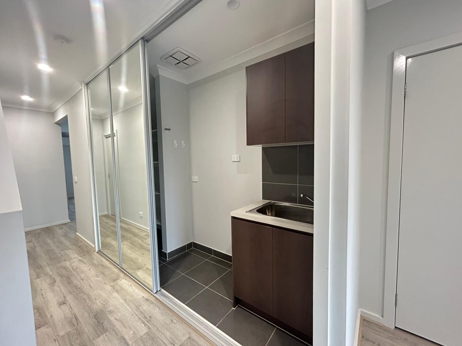 40 Cherish Drive — photo 3 of 16
