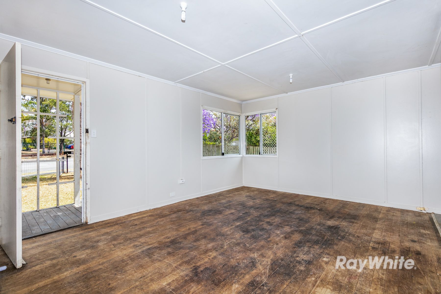 26 Jacaranda Avenue, Logan Central, QLD 4114