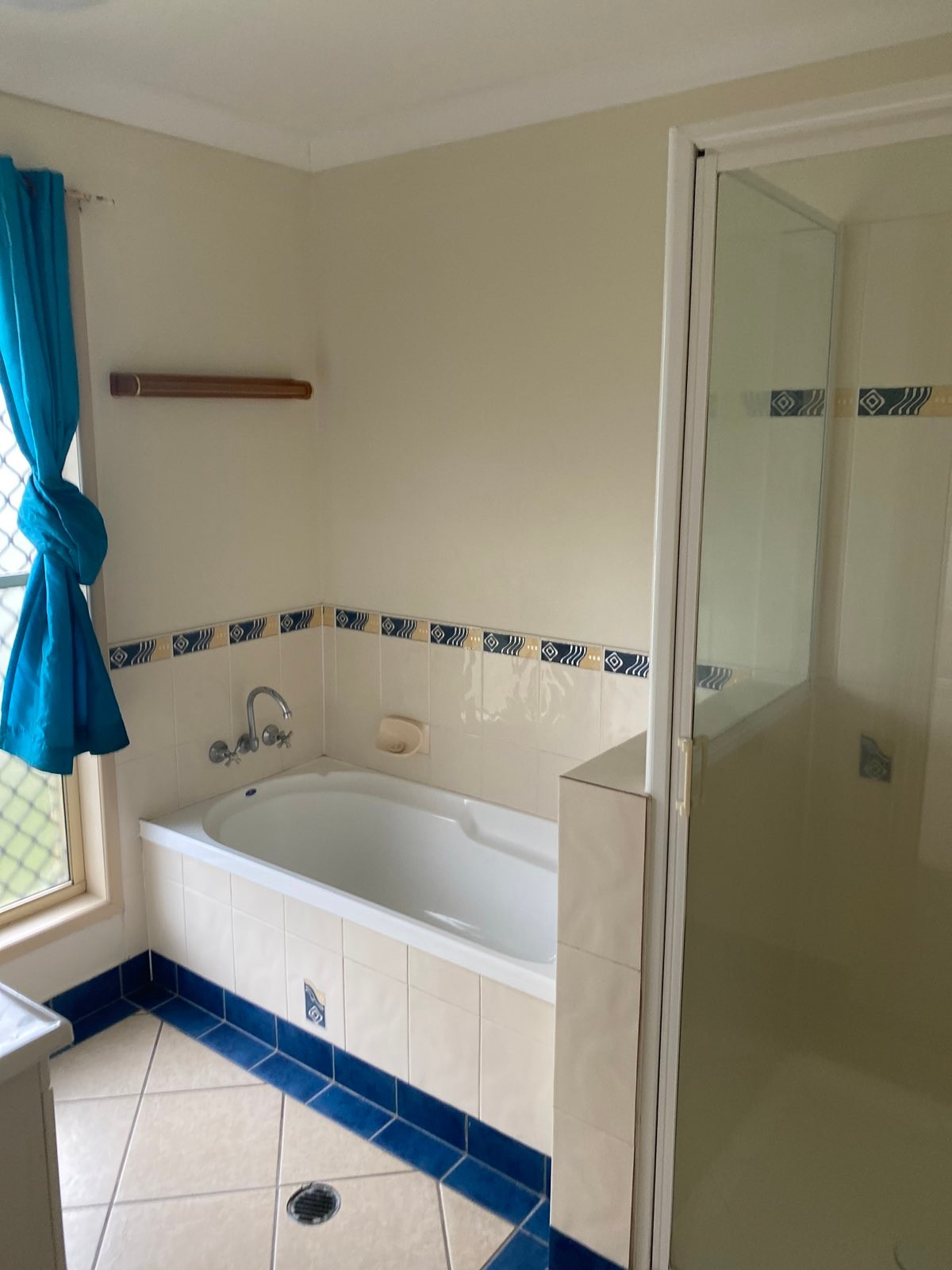 2 Face Street, Park Avenue, QLD 4701